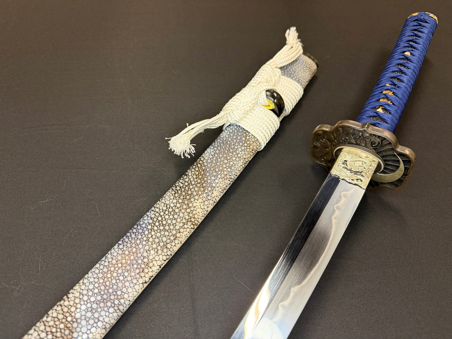 Phoenix Armory Katana - Sun and Moon T10