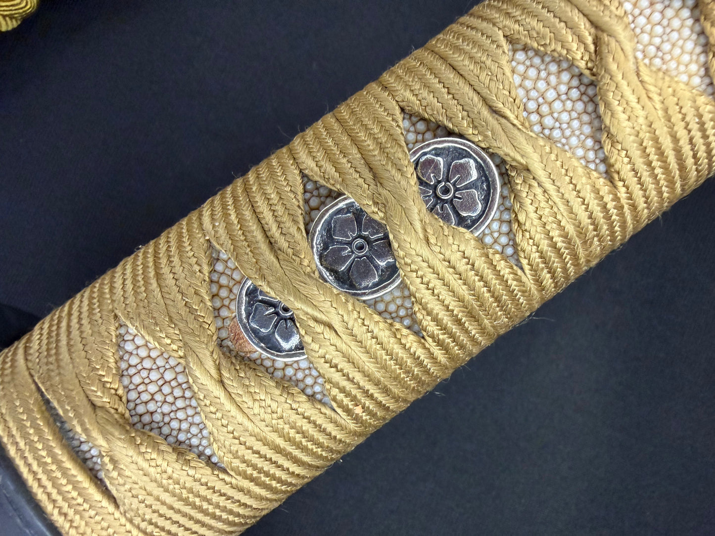 Thaitsuki Sunflower Katana, 1095 Clay tempered exclusive