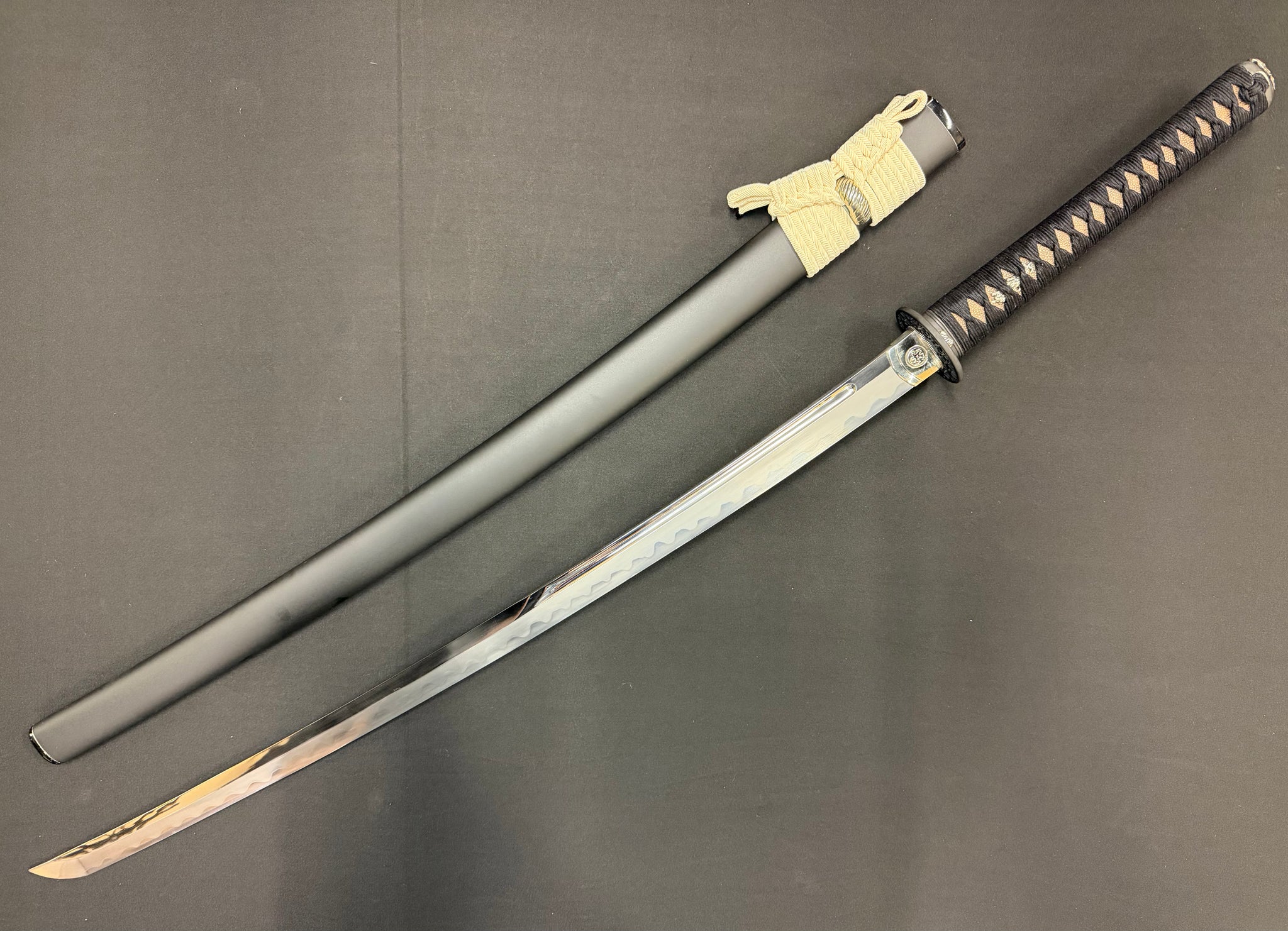 USED Thaitsuki Nightspark Katana, Unokubi 1095 Clay tempered exclusive
