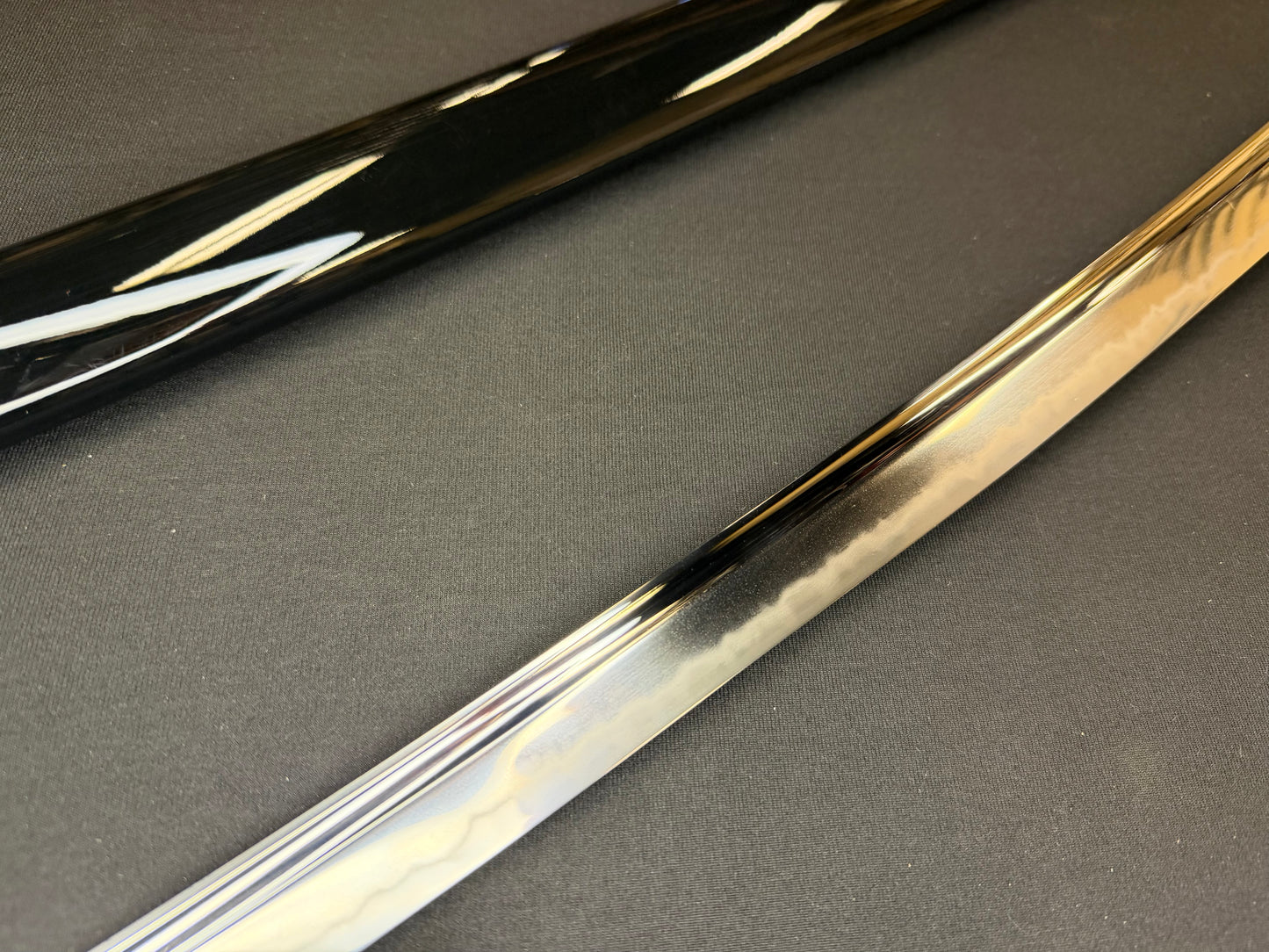Legacy Steel Craftsman Elite Katana - Crimson Guardian folded 1095