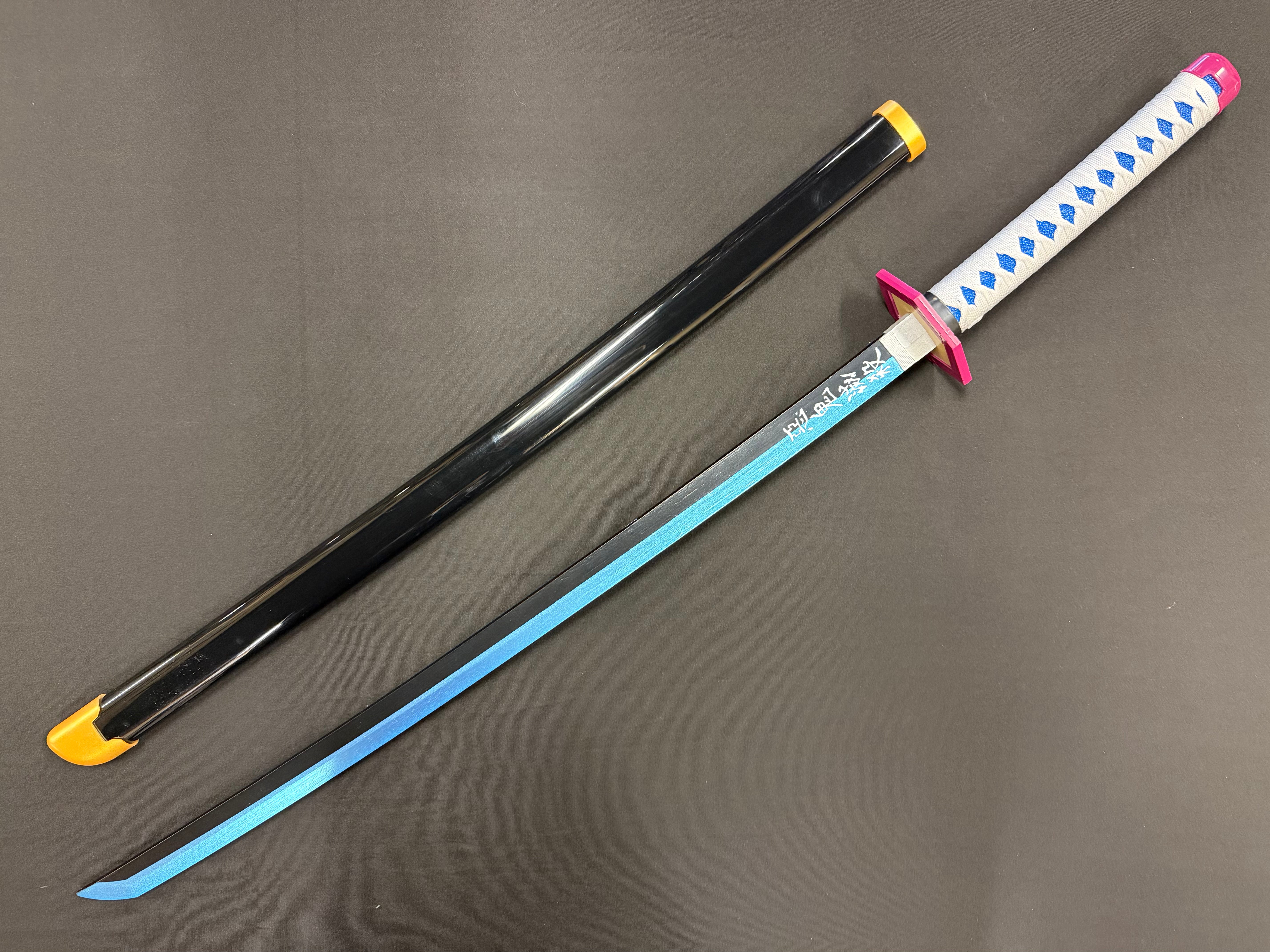 Takemitsu - Wooden Katana Giyu Tomioka from Demon Slayer