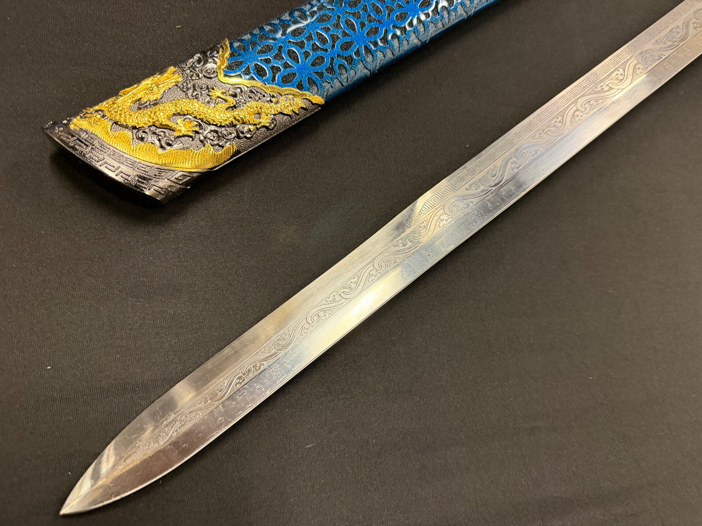 Dao, Etched Manganese Steel, Tang Style