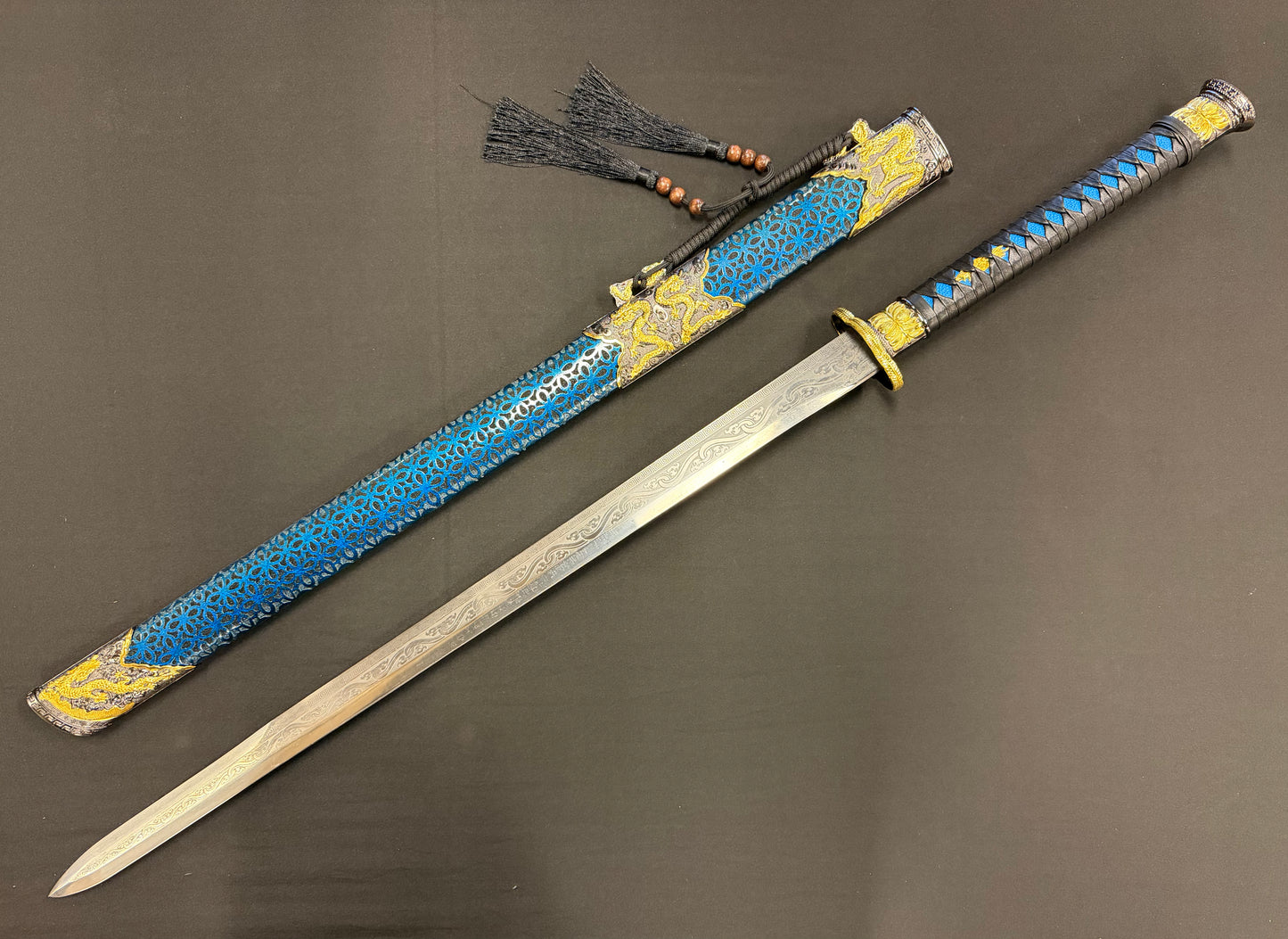 Dao, Etched Manganese Steel, Tang Style