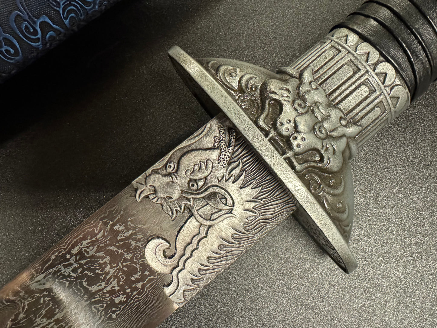 Phoenix Arms Dao - Blue Dragon Damascus Dao