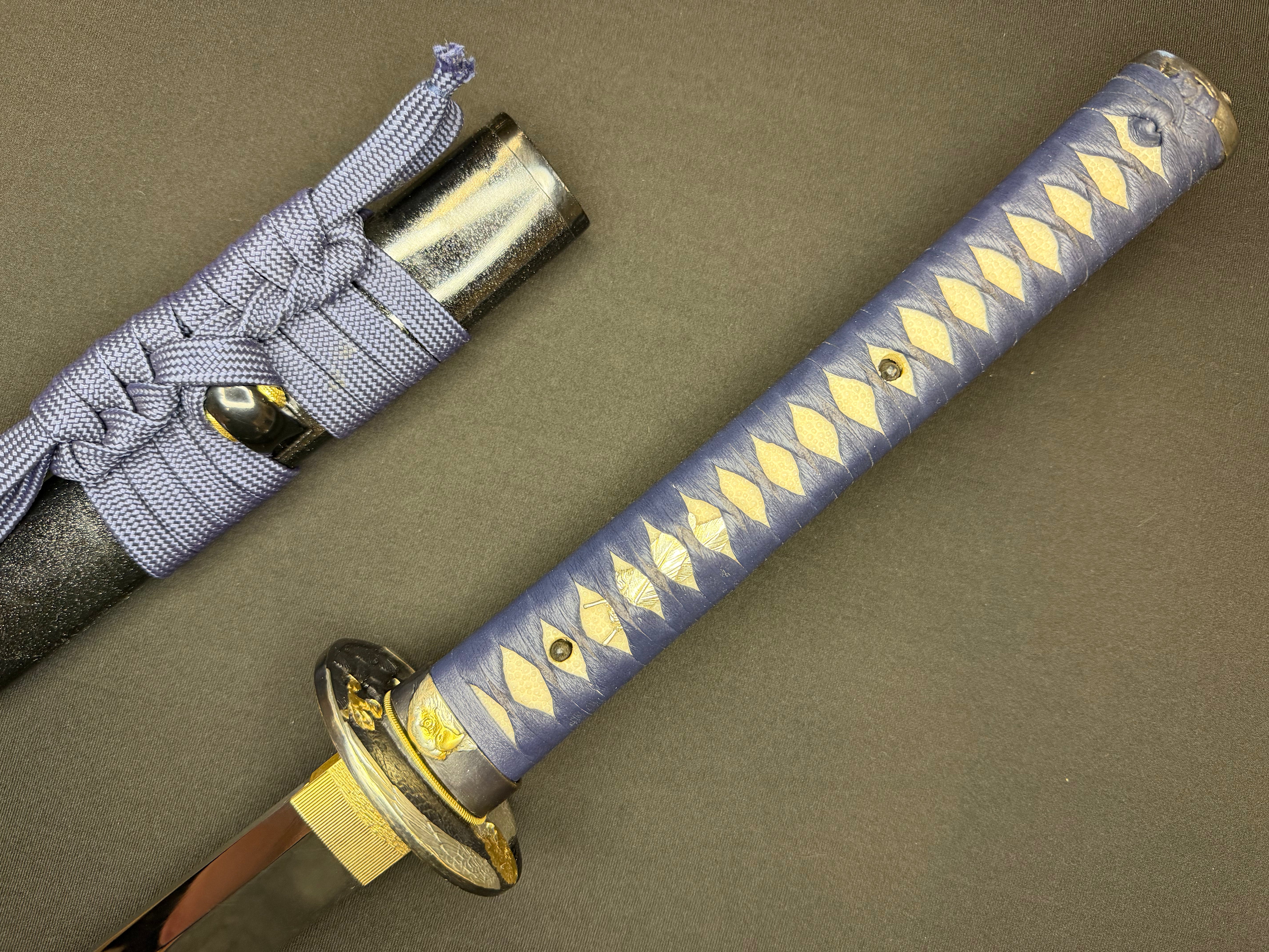 Cloudhammer Steelworks Katana - Sky Raptor S5e Shock Steel