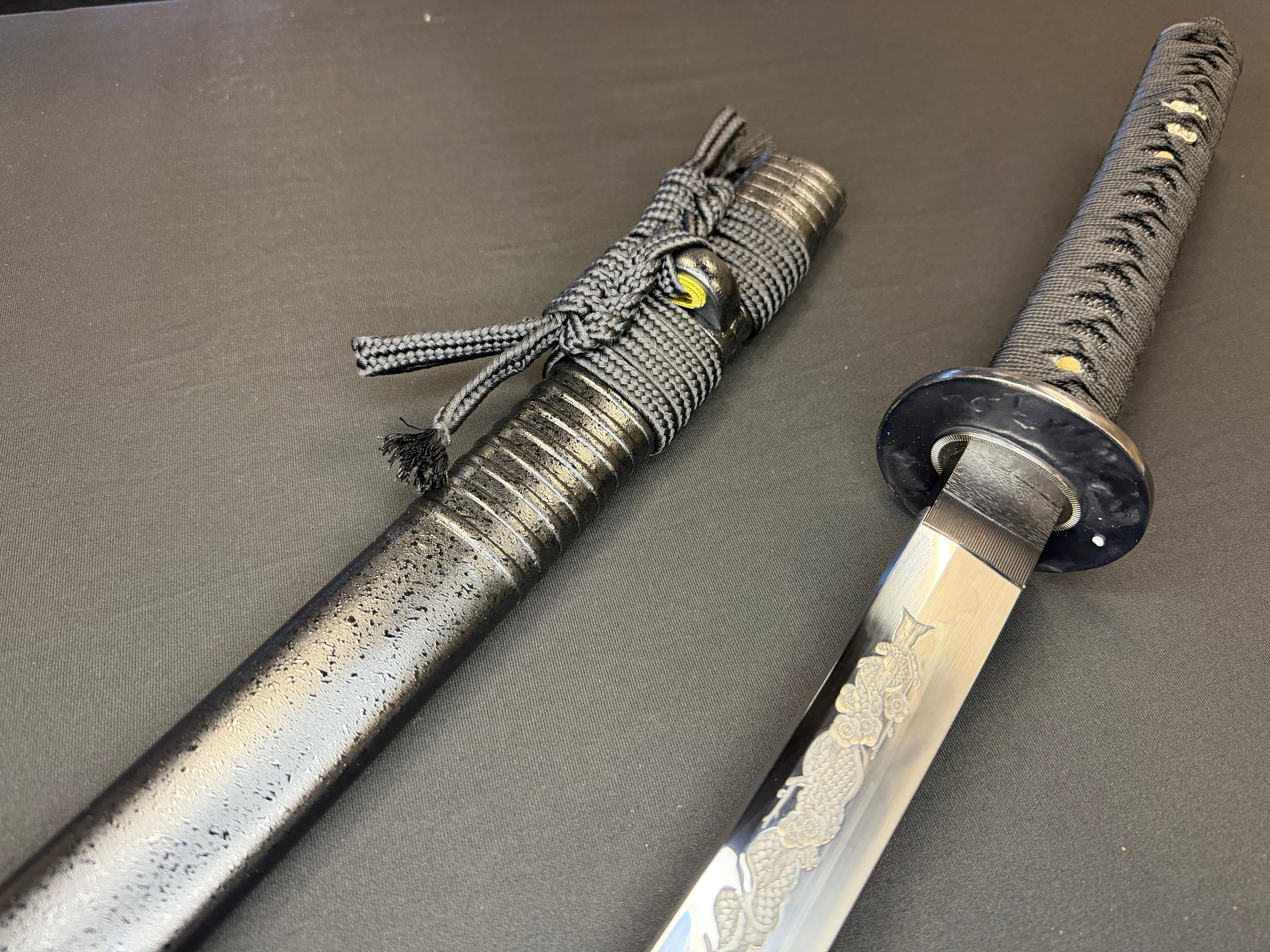 Legacy Blades Katana  - Demon Striker Horimono 1095