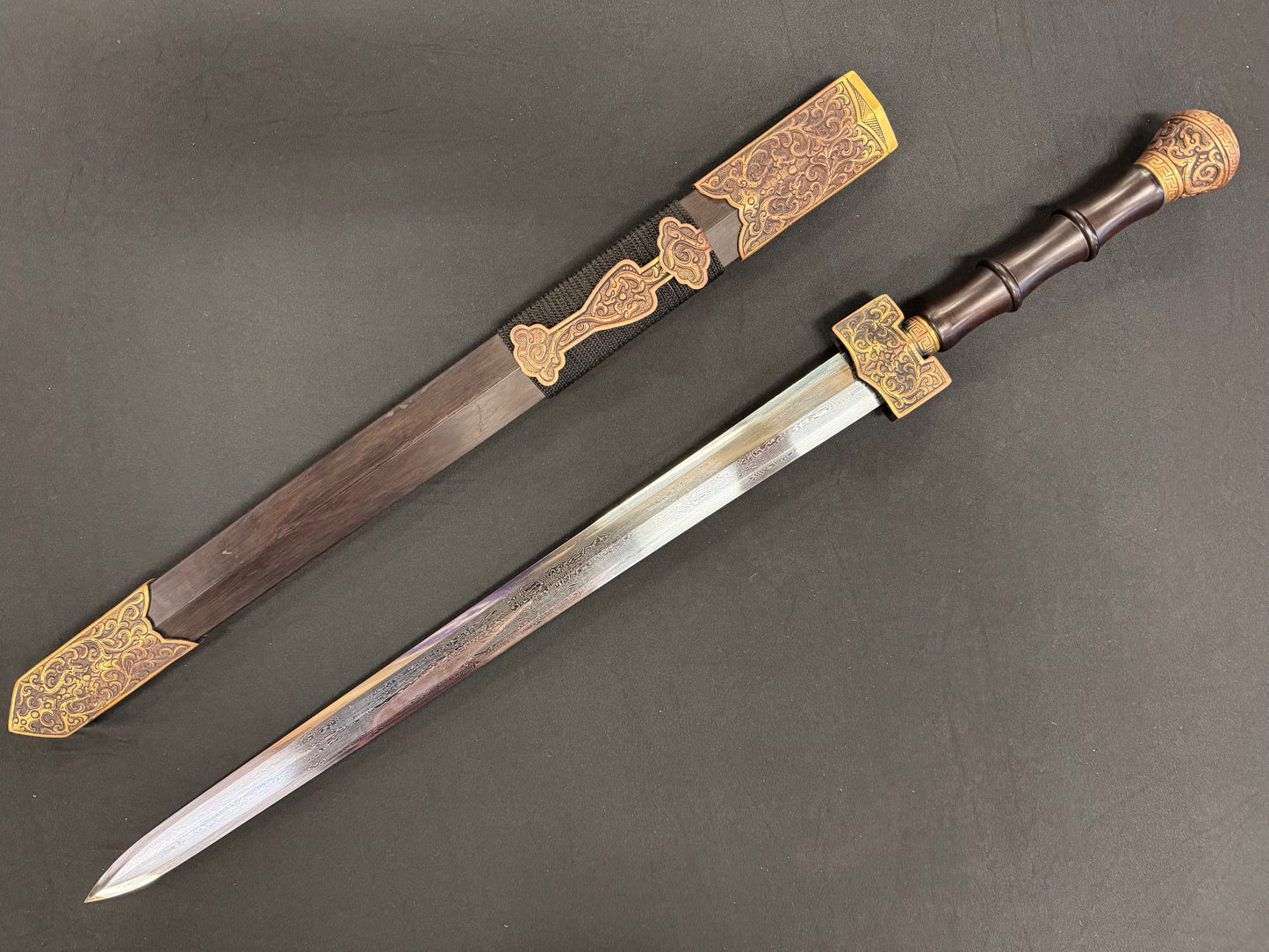 Short Han Jian Eight Sided Damascus