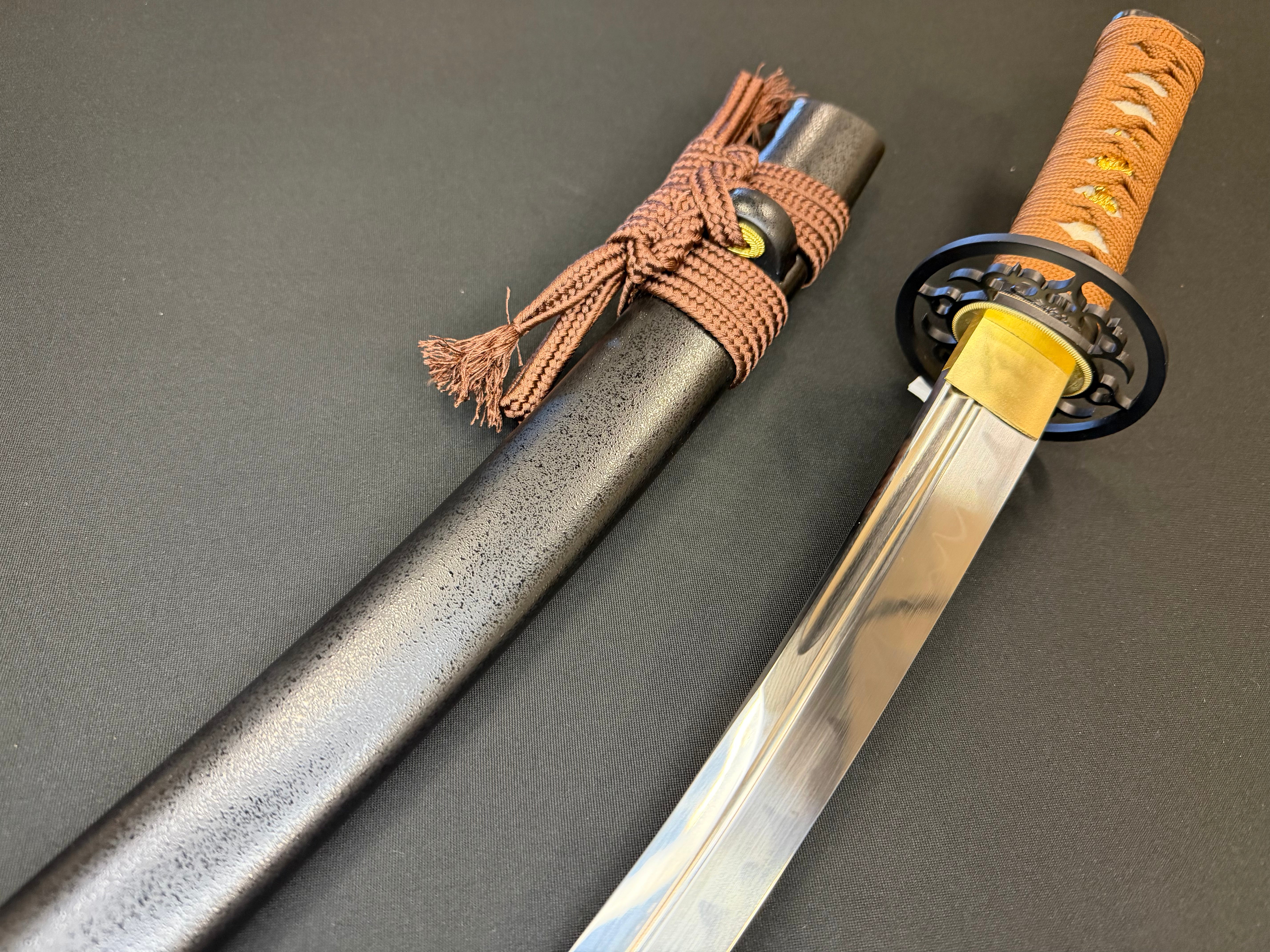 Phoenix Armory Tanto - Iron Earth Kanmuri Otoshi Zukuri T10 Sukashi