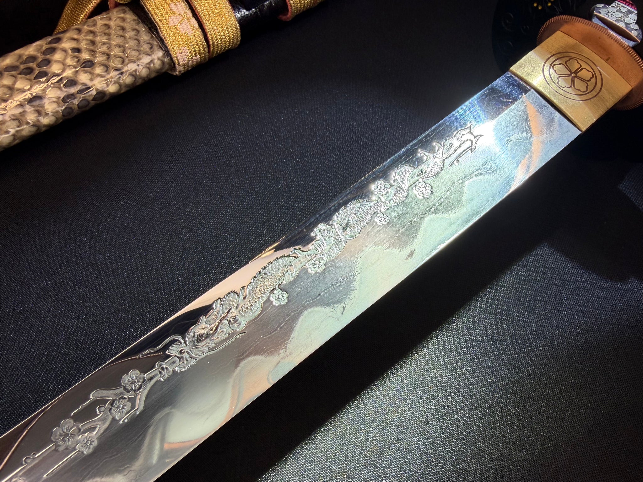 Phoenix Armory Craftsman Elite Katana - Bloodcoil Viper forge-folded Orishigane/Tamahagane Horimono