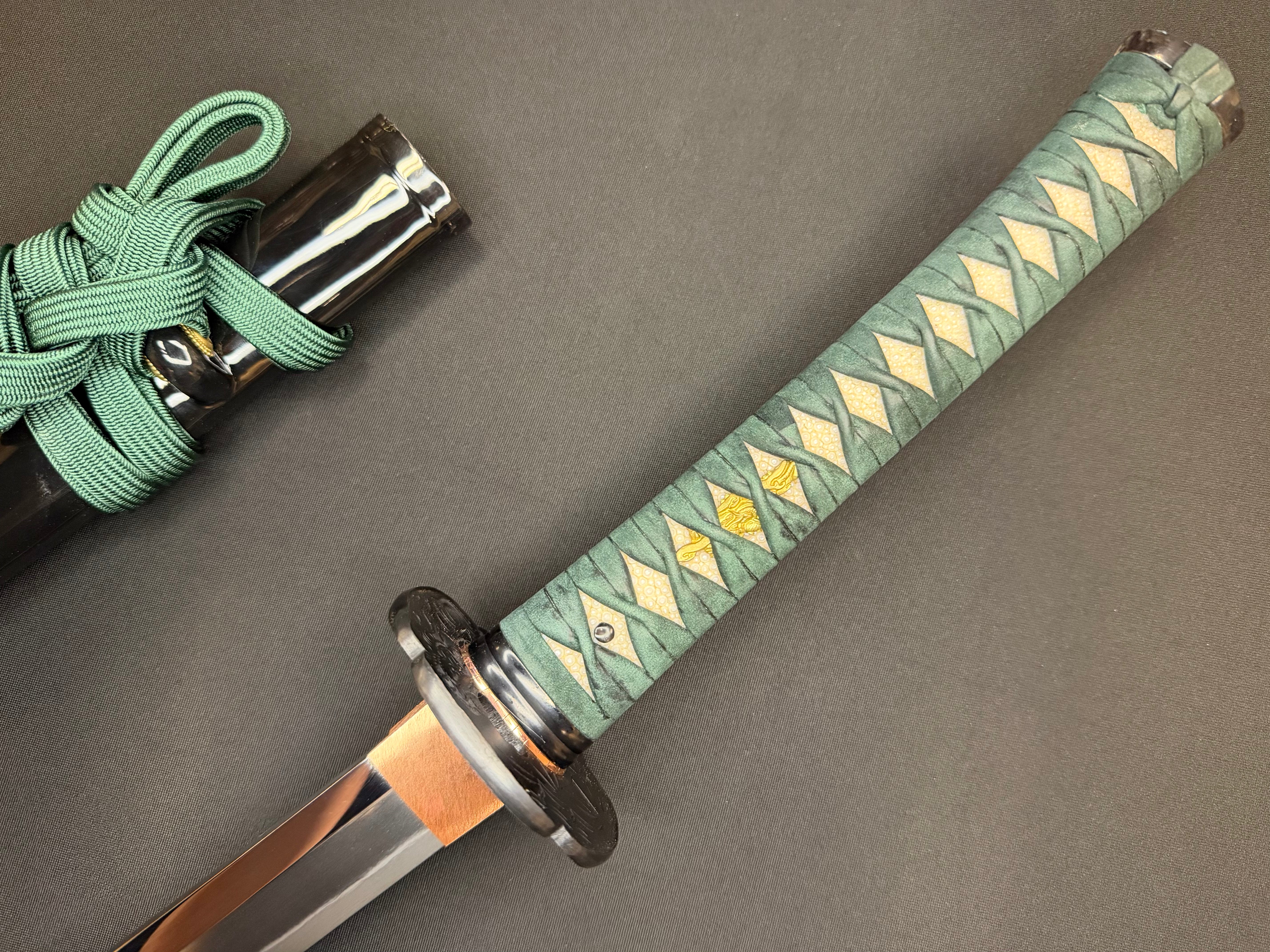 Phoenix Armory Masterwork Series Katana - Jade Veil Orishigane