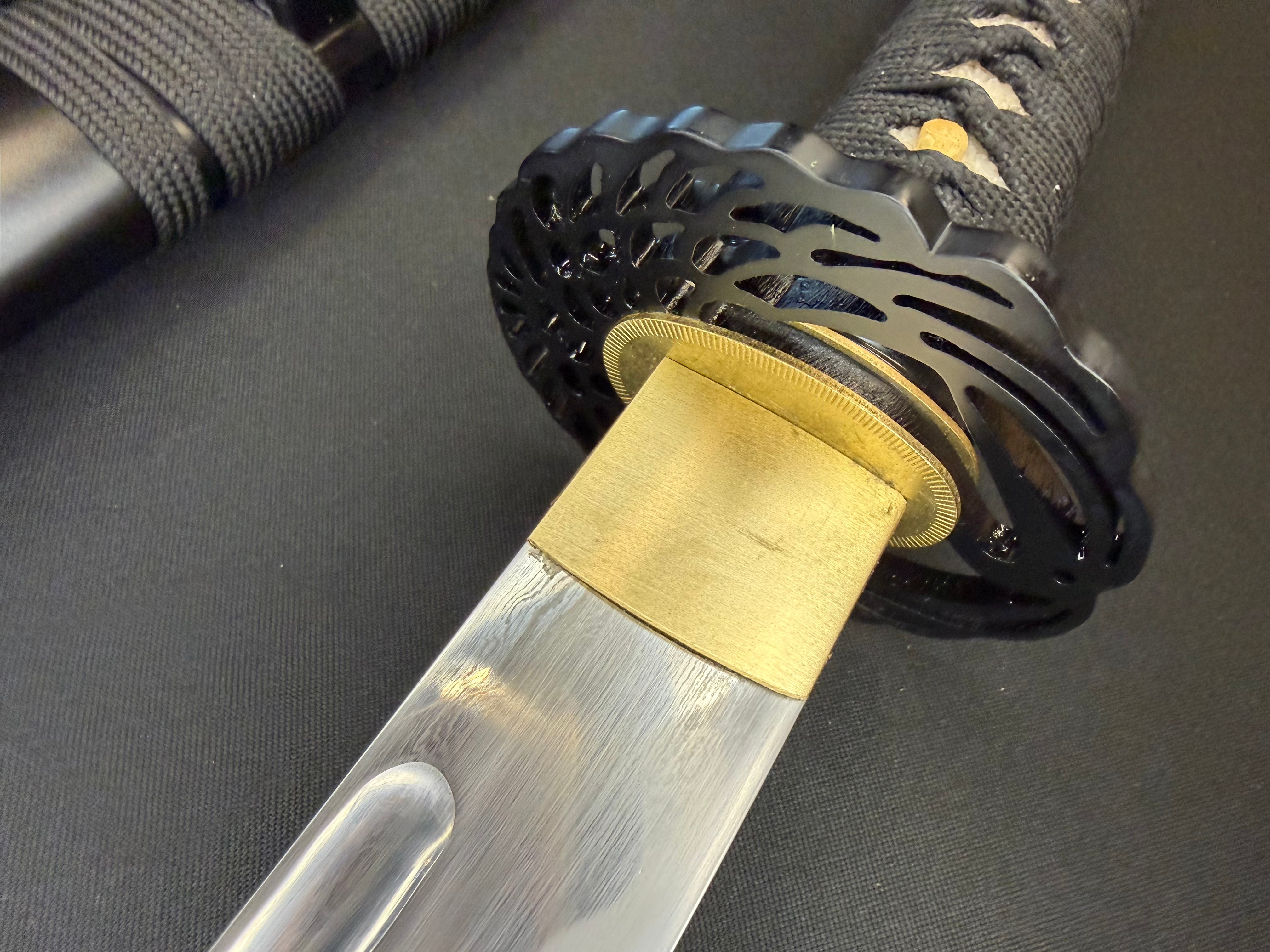 Legacy Blades Katana - Dark Crane 1095 Bo-hi