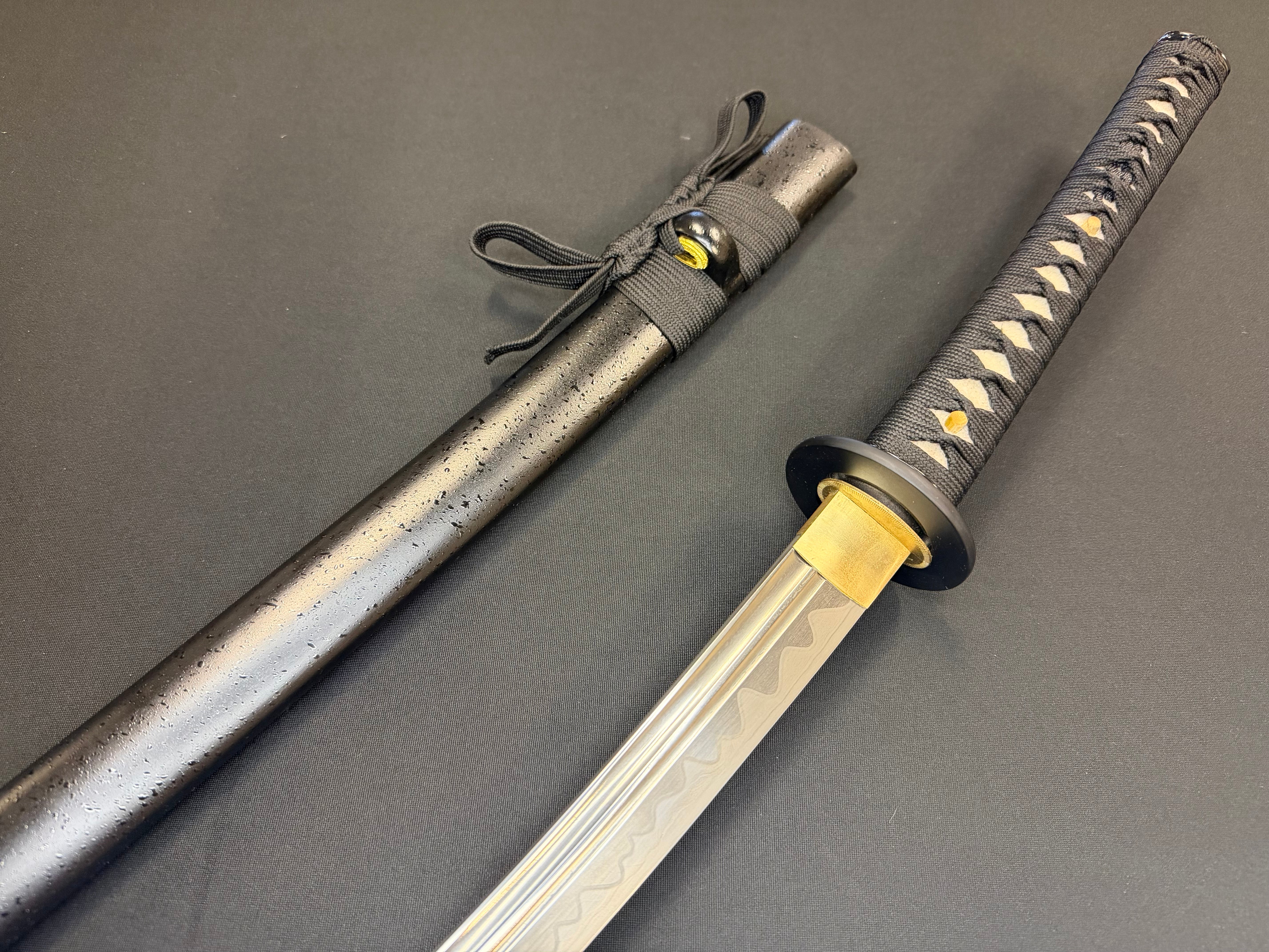 Legacy Blades Katana - Shadow Eclipse Kanmuri Otoshi 1095