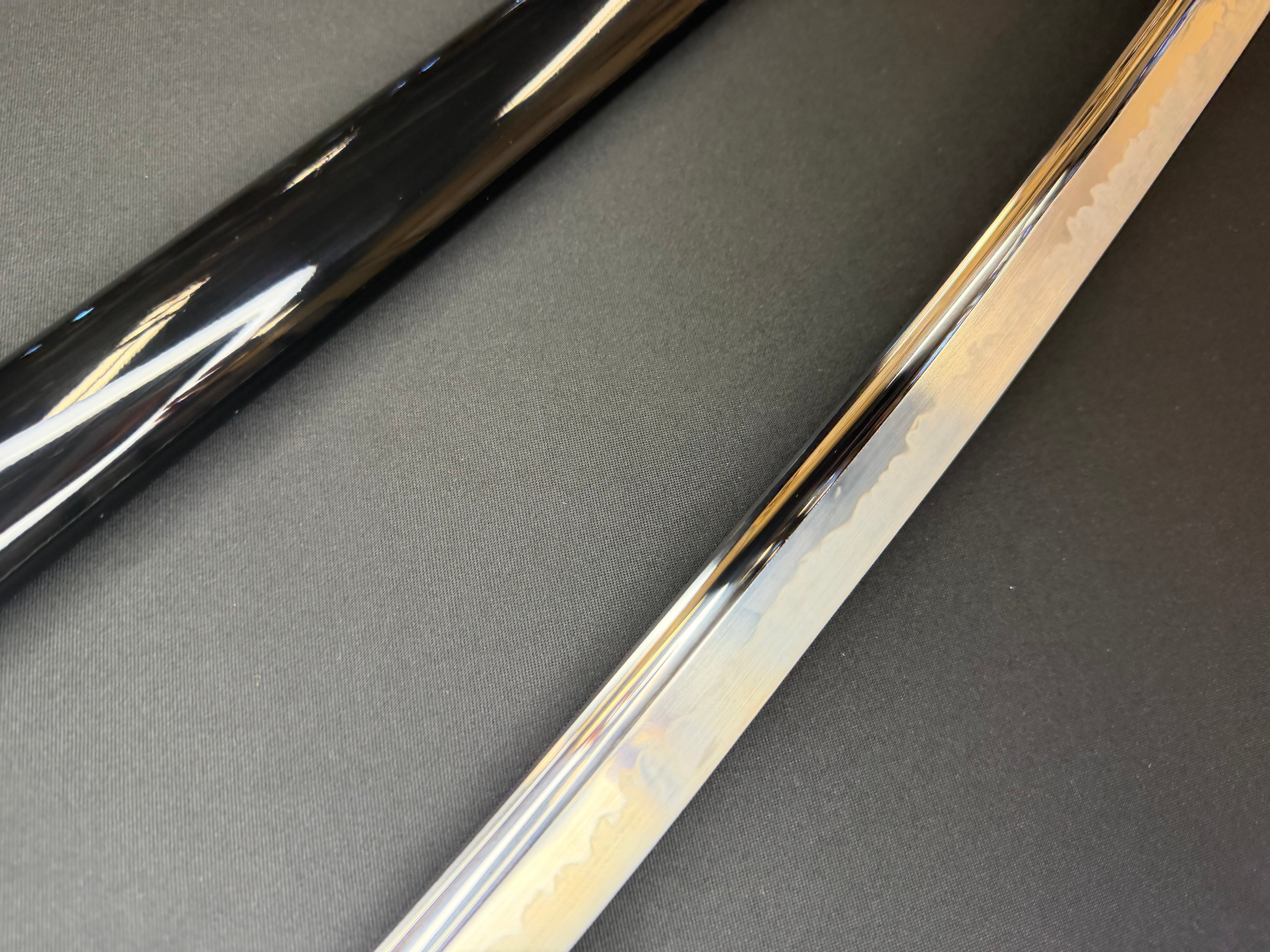 PRE-OWNED Dragon King Katana - Ryujin - T10 Clay Tempered
