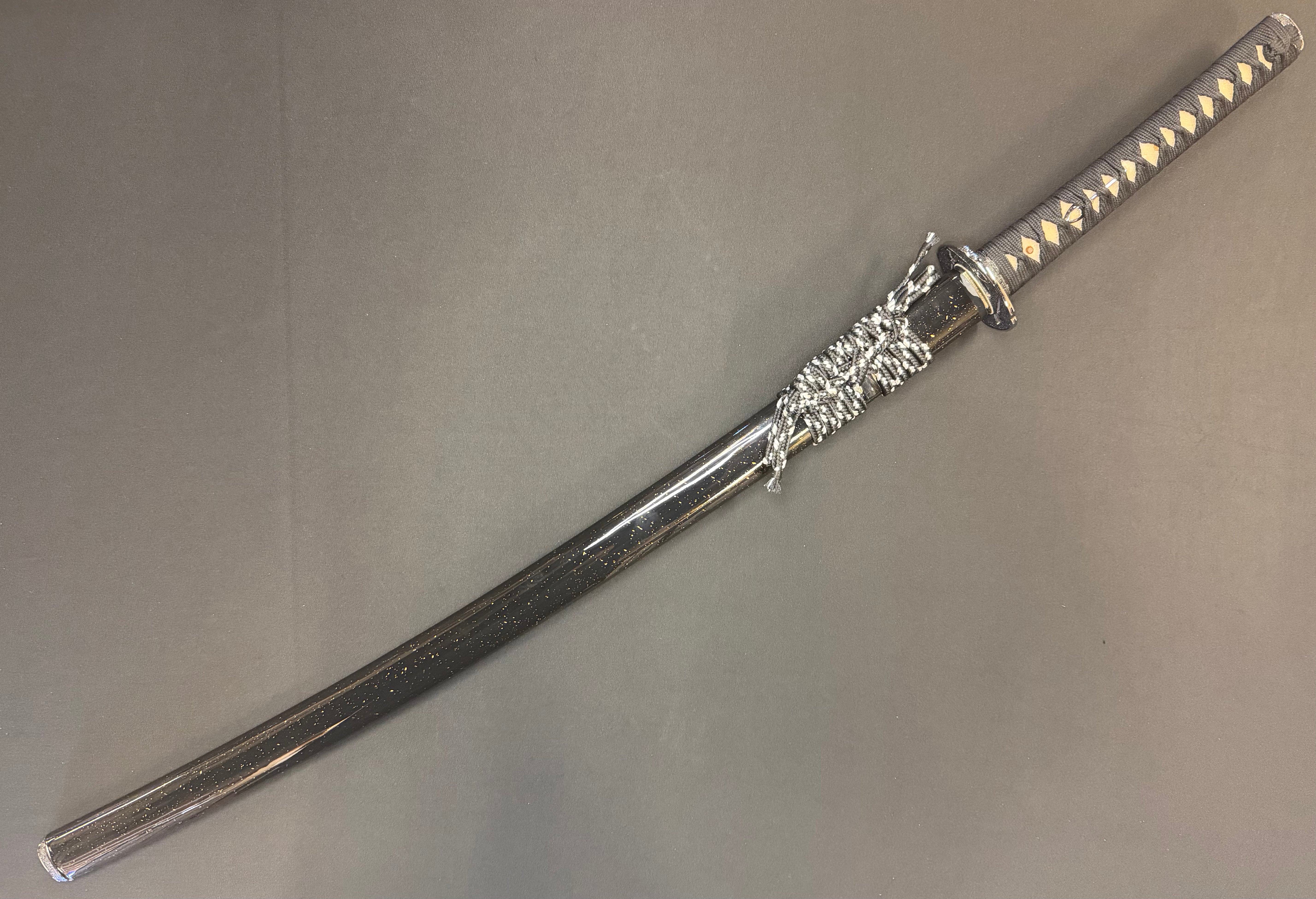PRE-OWNED Legacy Steel Katana - Silver Archer T10 Clay Tempered