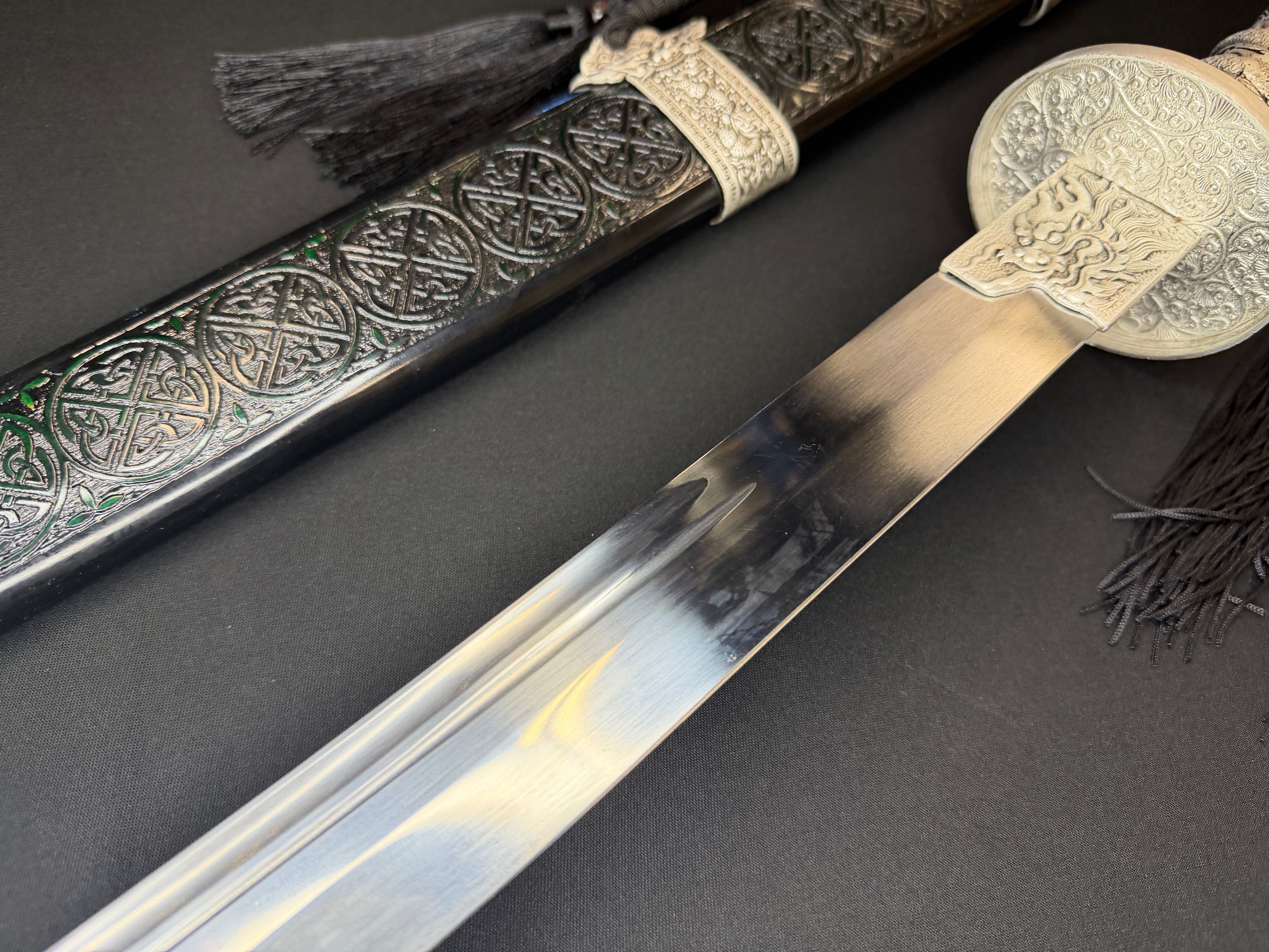 Phoenix Armory Long Kangxi Dao - Silver Sentinel 65Mn