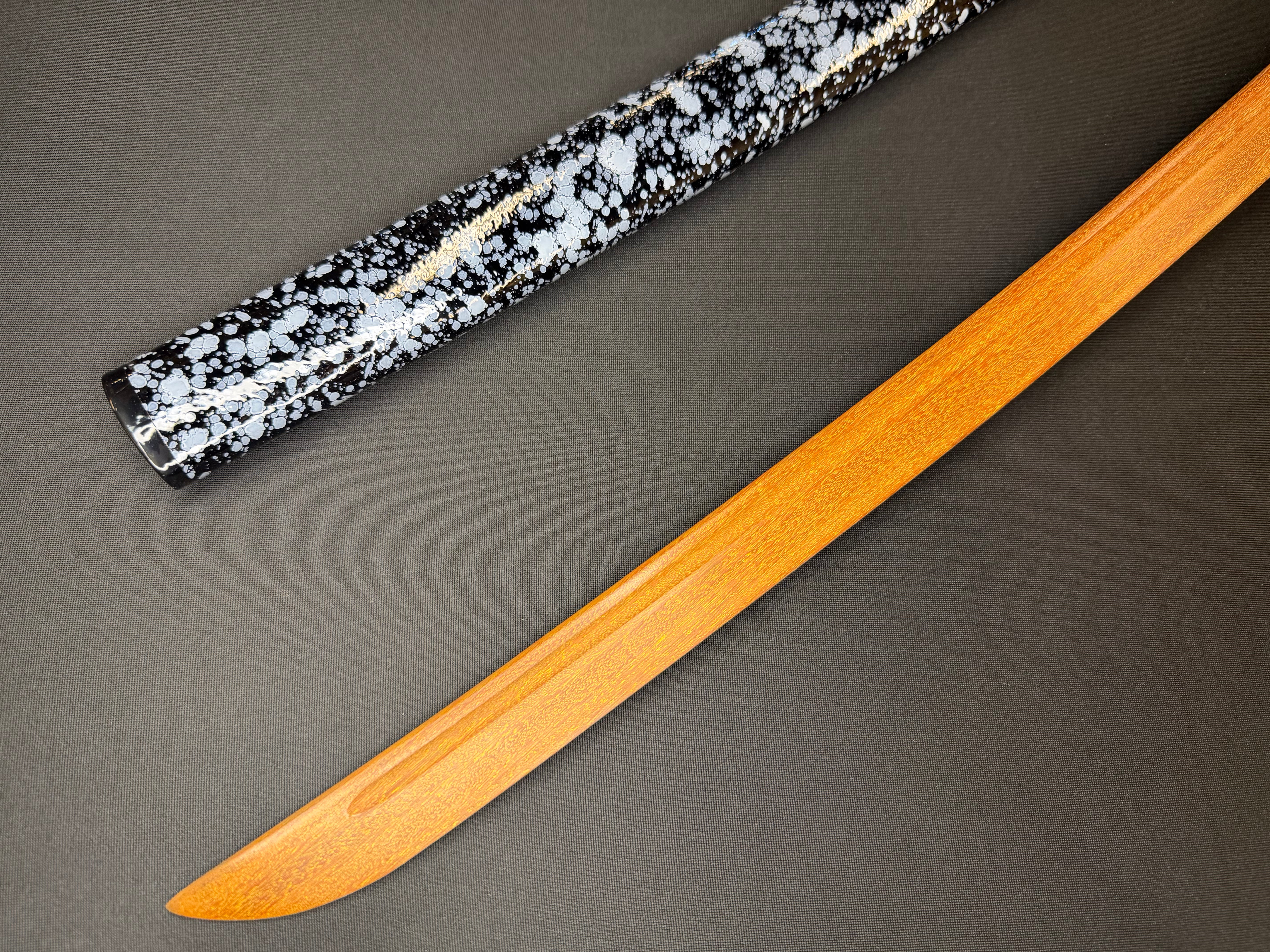 Phoenix Arms Thousand Chrysanthemum Wooden Takemitsu