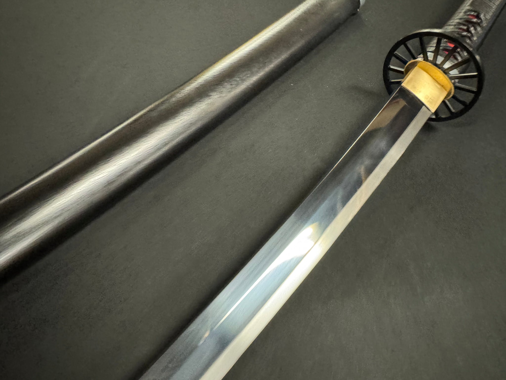 PRE-ORDER Demon Slayer Tanjiro Katana T10 Black Blade