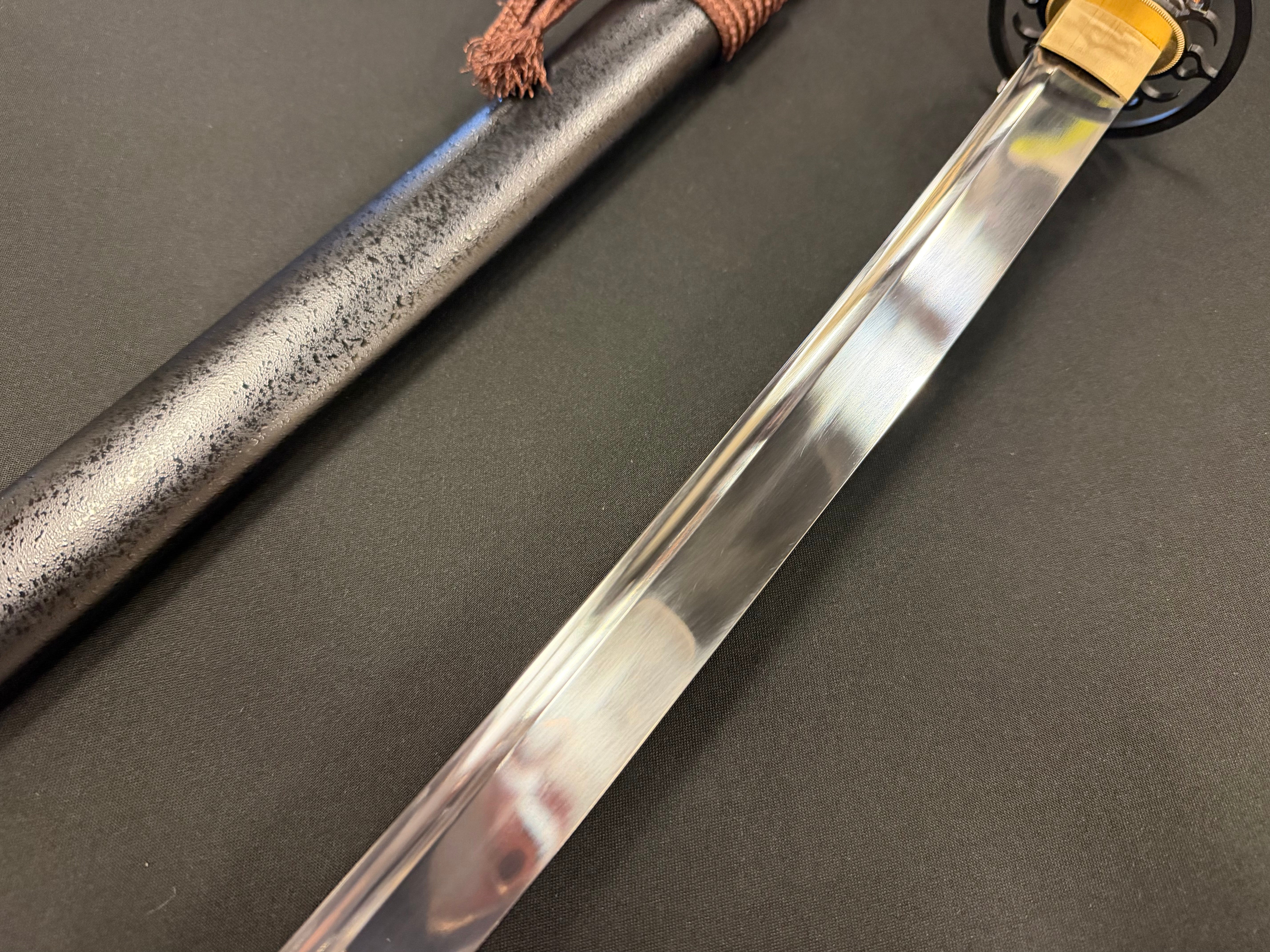 Phoenix Armory Katana - Featherlight Iron Earth 65mn