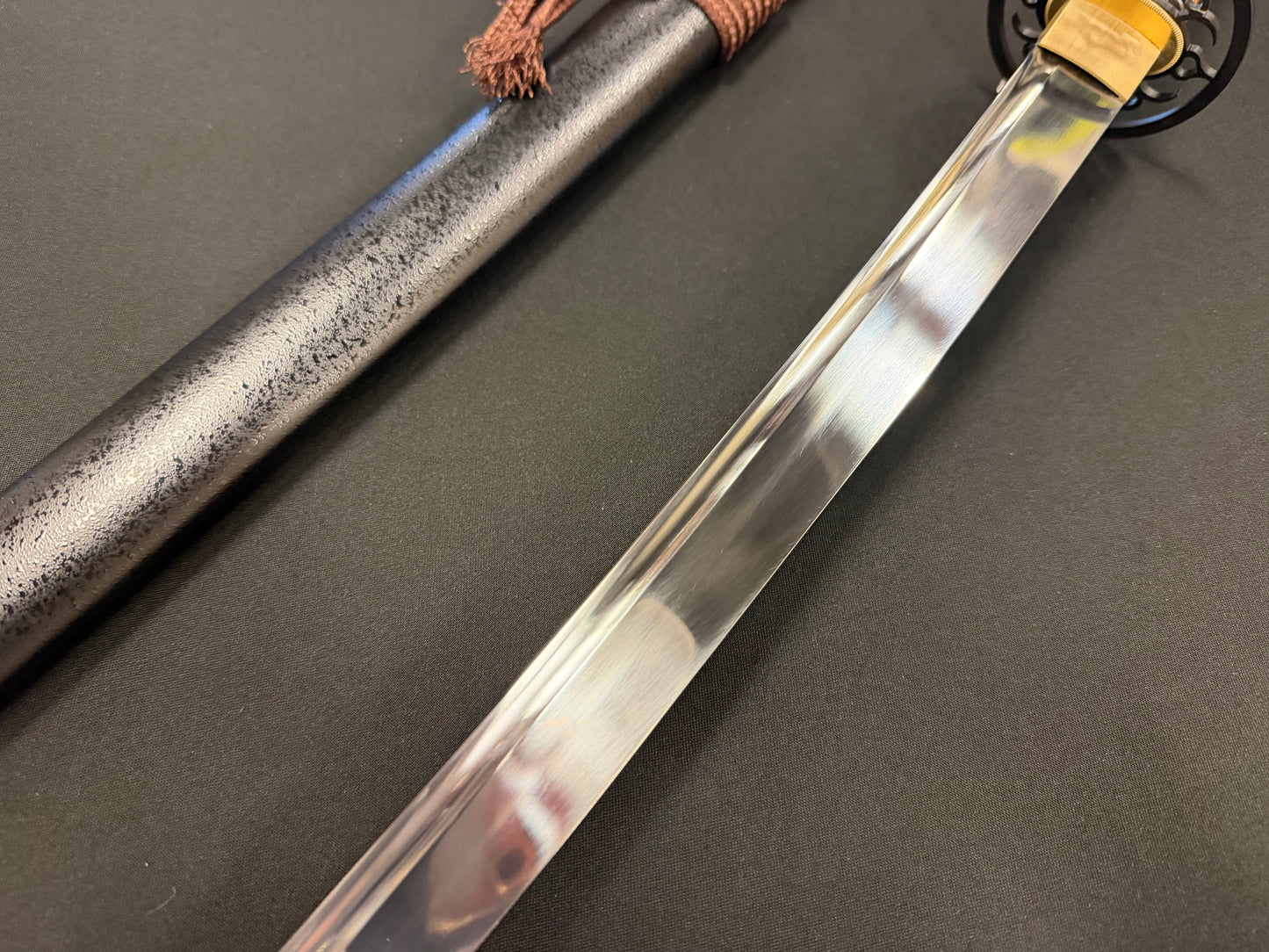 Phoenix Armory Katana - Featherlight Iron Earth 65mn