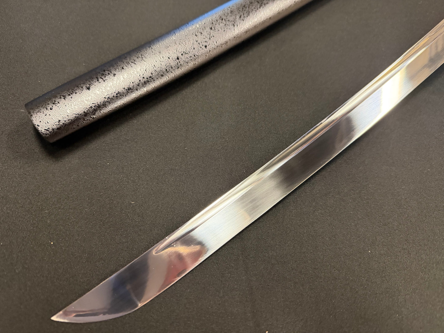 Phoenix Armory Katana - Featherlight Iron Earth 65mn