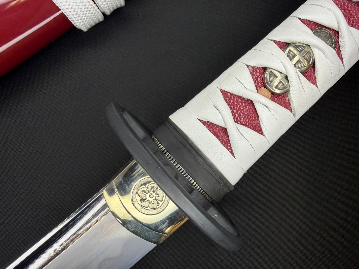 Thaitsuki Satsuma Katana, 1095 Clay-tempered Exclusive