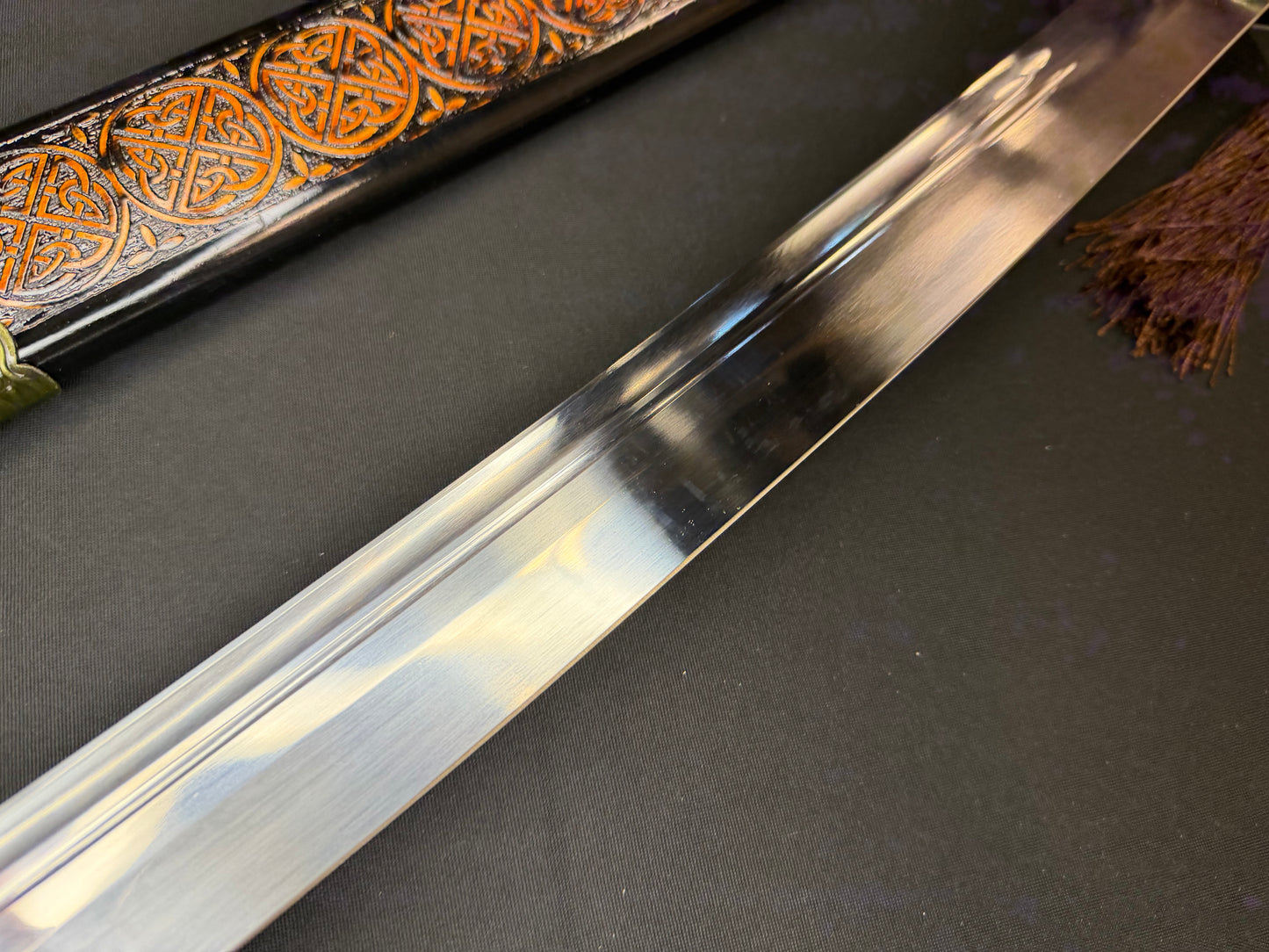 Phoenix Armory Long Kangxi Dao - Red Pattern Dragon Theme 65Mn