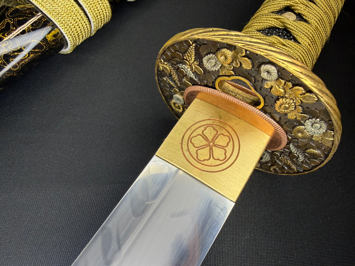 Phoenix Armory Katana - Spring Brocade T10