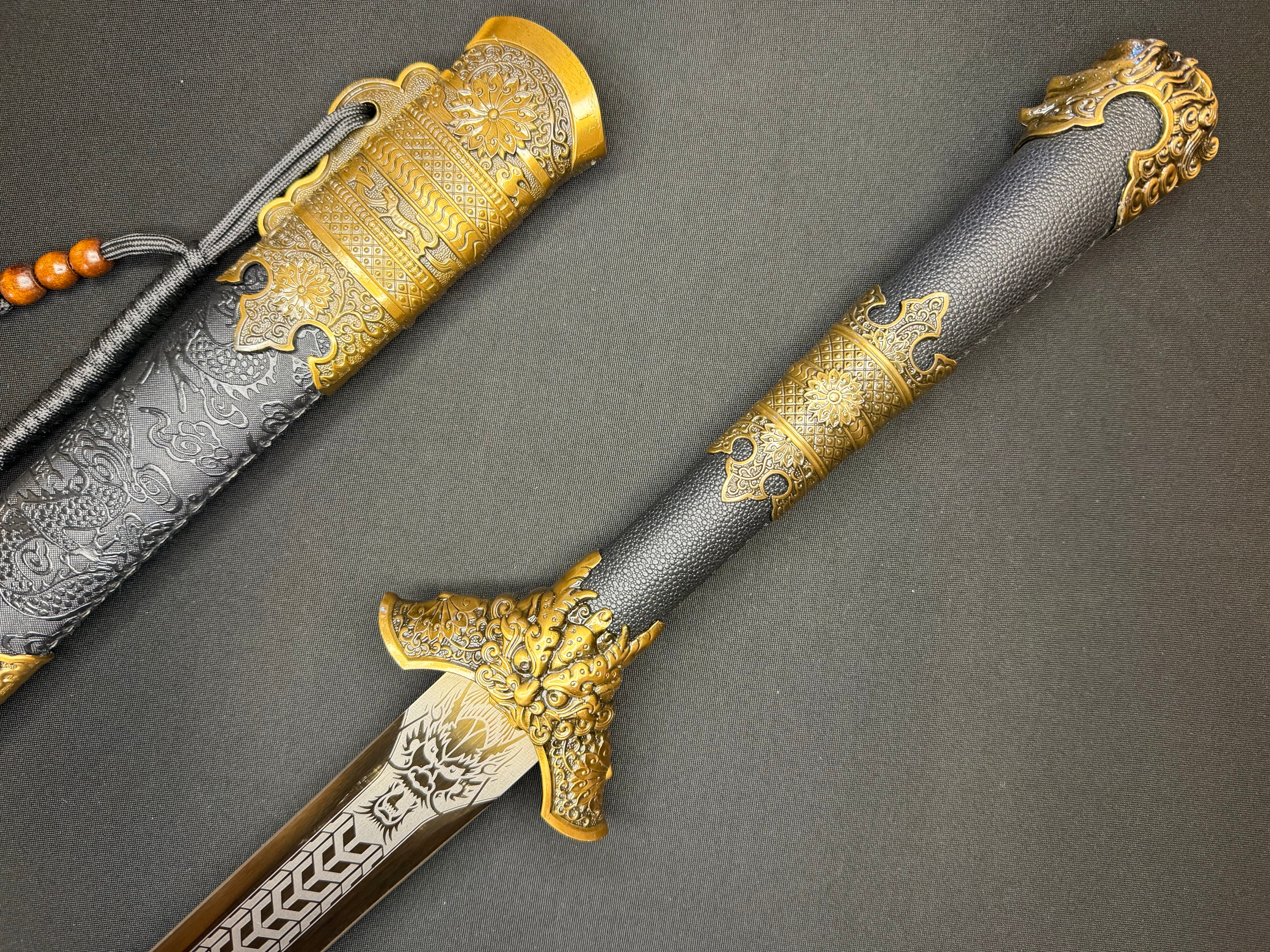 Phoenix Armory Dao - Gilded Wyvern 65Mn