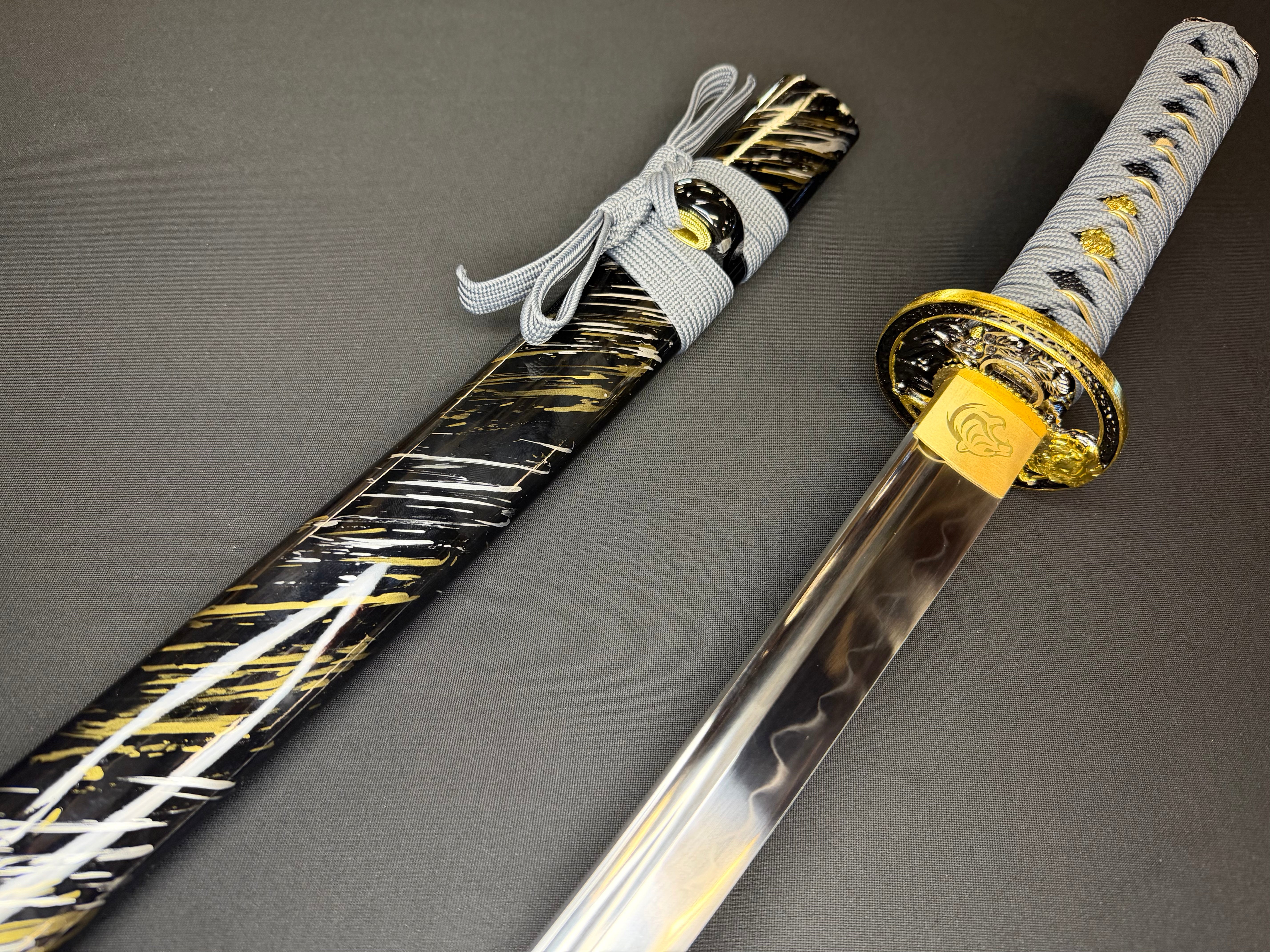 Phoenix Armory Wakizashi - Golden Tiger T10