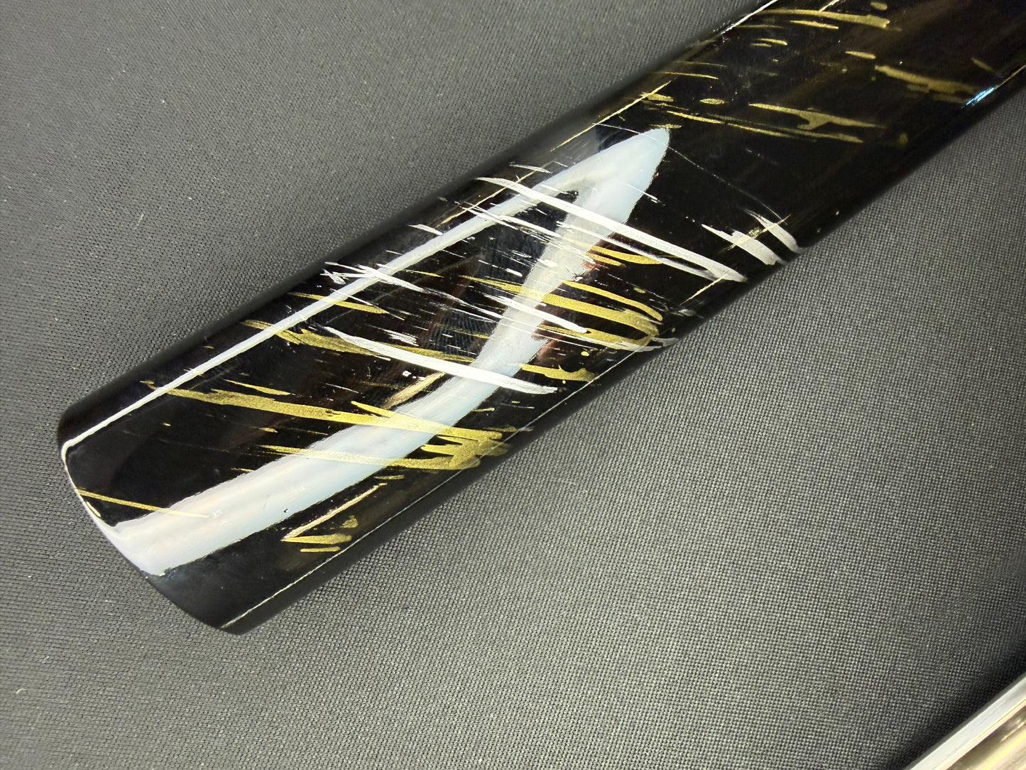 Dragonspring Wakizashi - Golden Tiger T10