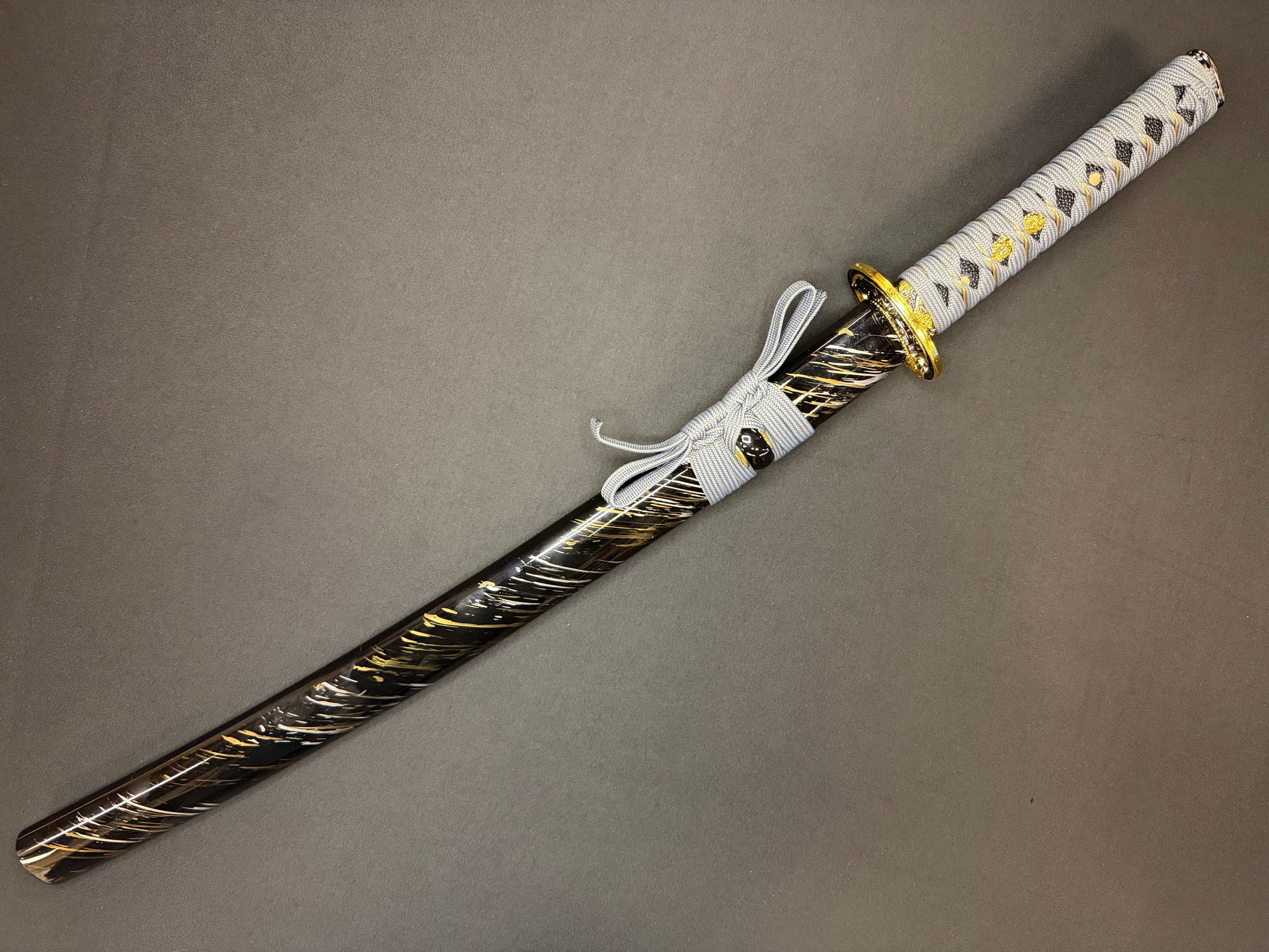 Dragonspring Wakizashi - Golden Tiger T10