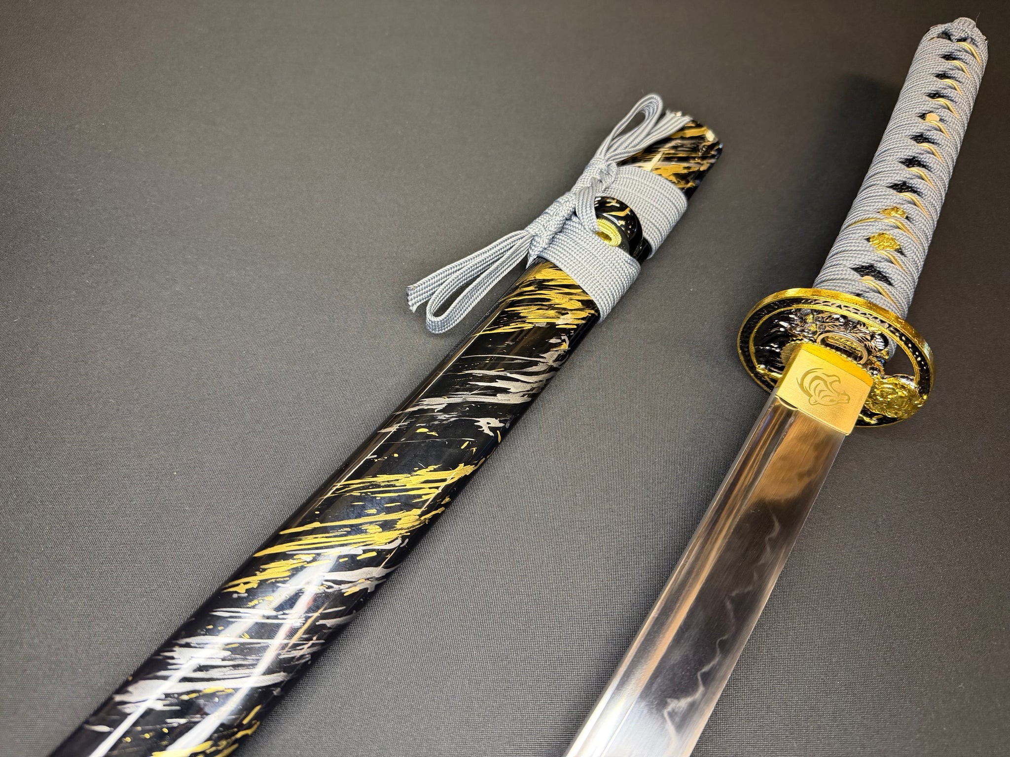 Dragonspring Katana - Golden Tiger T10
