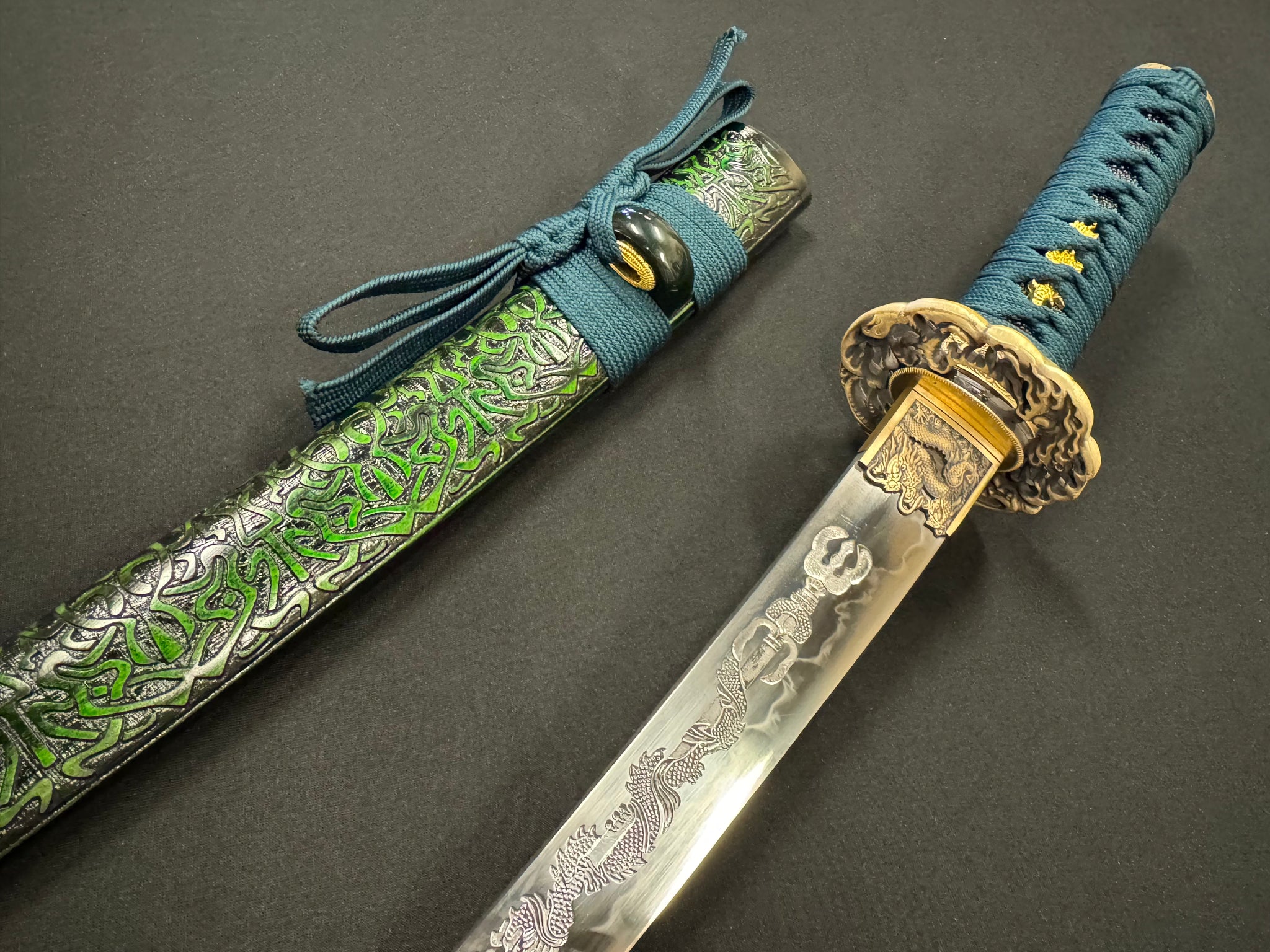 Phoenix Armory Tanto - Celtic Wyvern T10 Horimono