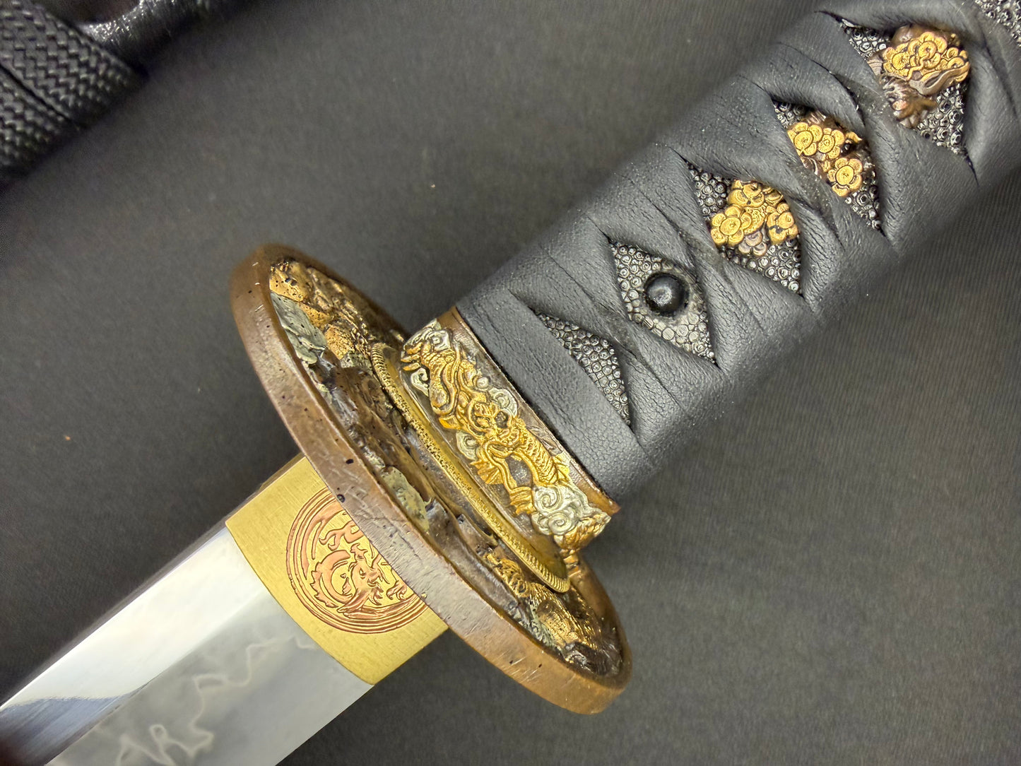 Cloudhammer Katana - Hidden Dragon Series Sakura Fury - sx105v Japanese Tool Steel - Ko-Choji Hamon