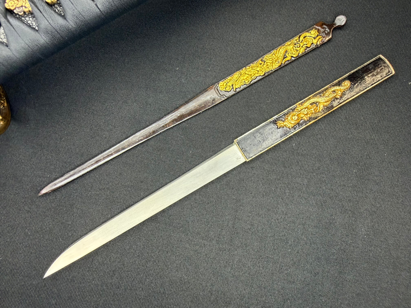 Cloudhammer Katana - Hidden Dragon Series Sakura Fury - sx105v Japanese Tool Steel - Ko-Choji Hamon