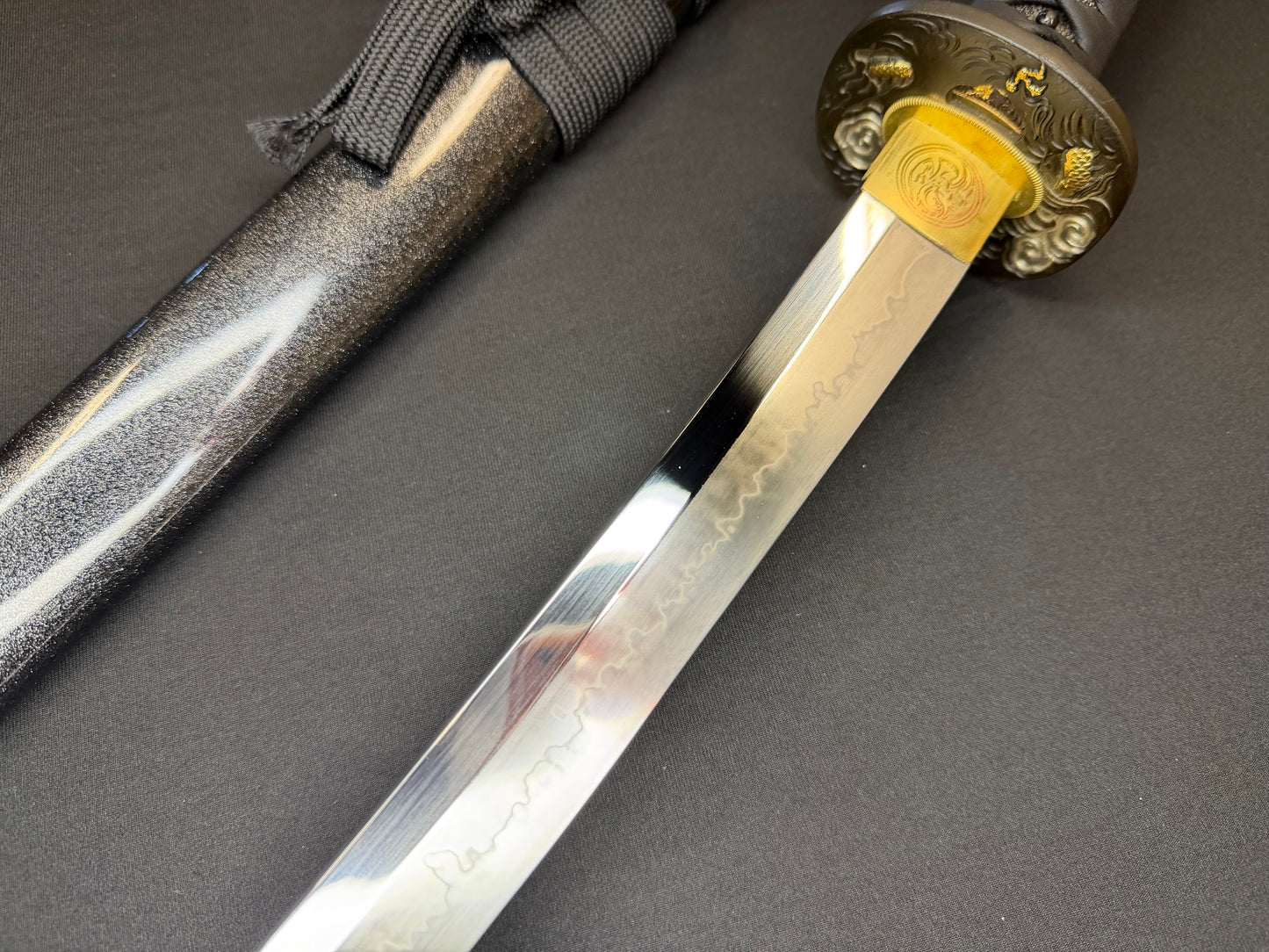 Cloudhammer Katana - Hidden Dragon Series Stormdragon - sx105v Japanese Tool Steel - Ko-Choji Hamon