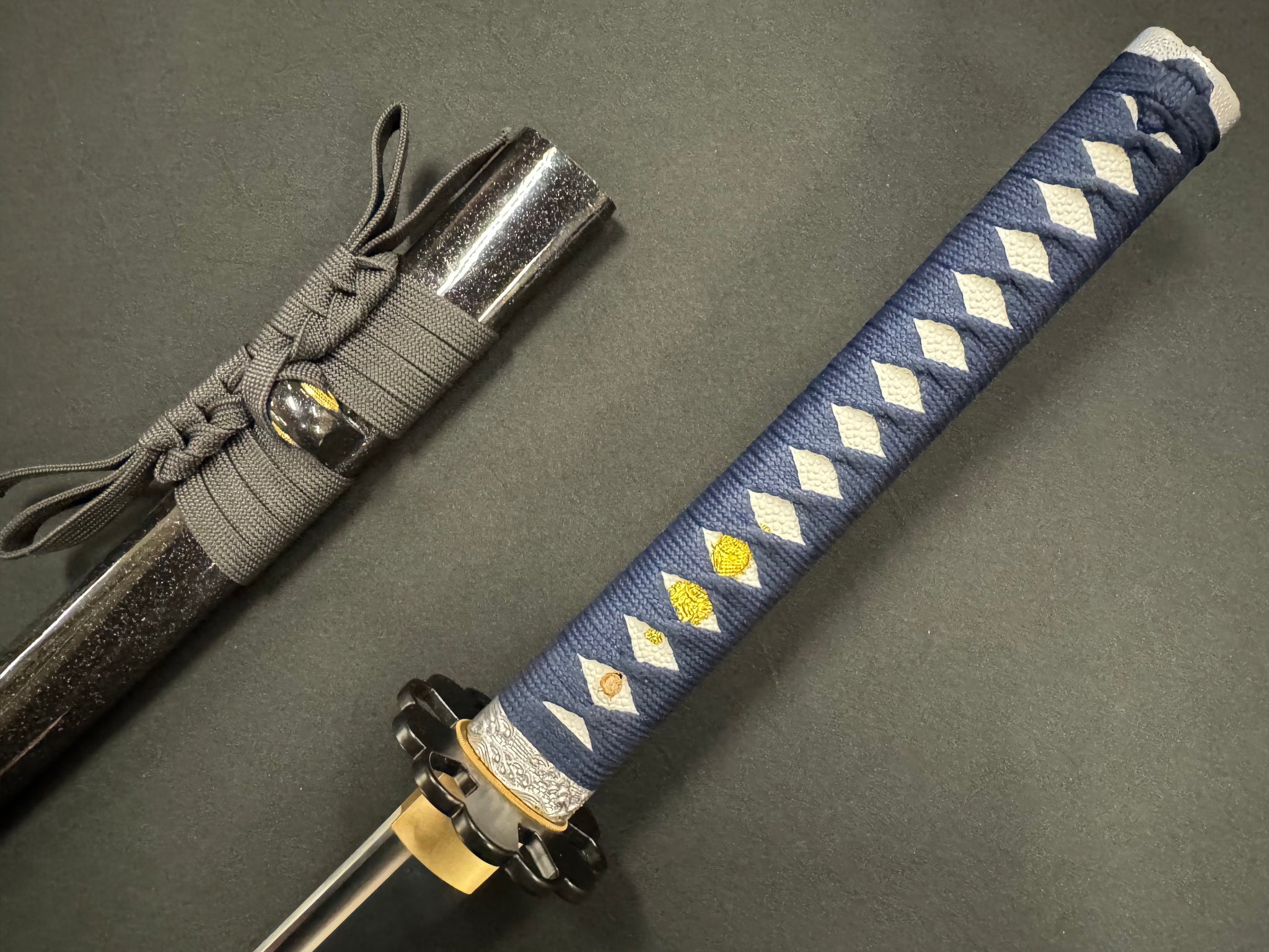 Dragon Spring Katana - Flex Blue Death Chrysanthemum - Mn65