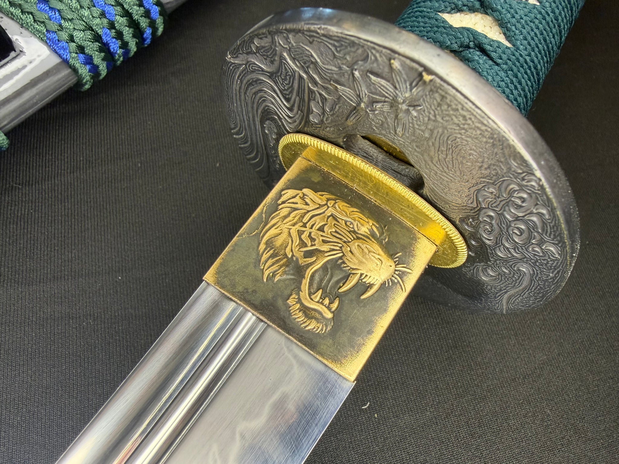 Phoenix Armory Tanto - Iron Grove Unokubi T10 Clay Tempered