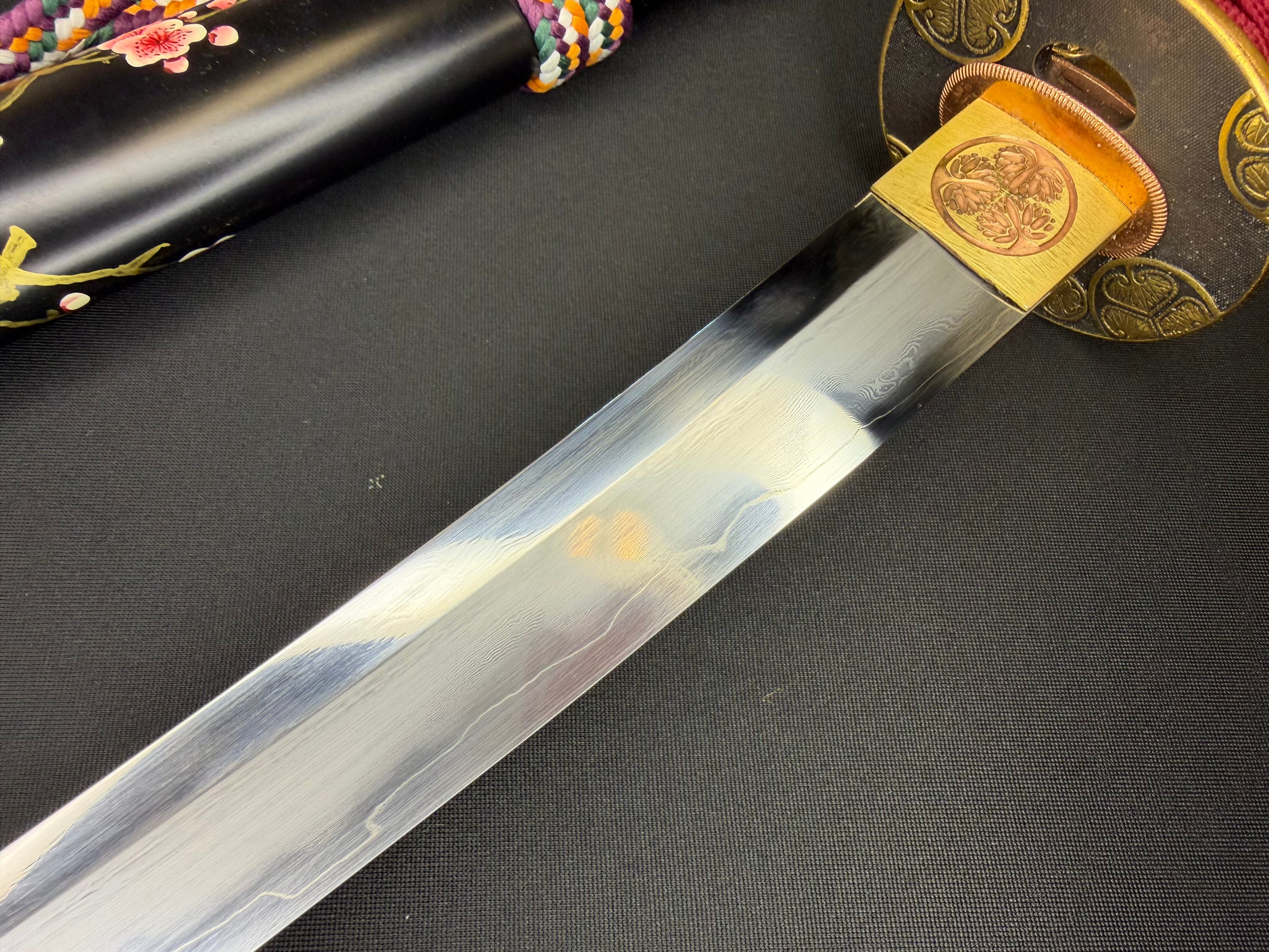 Phoenix Armory Tanto - Crimson Crest - Sanmai Hadori Polish