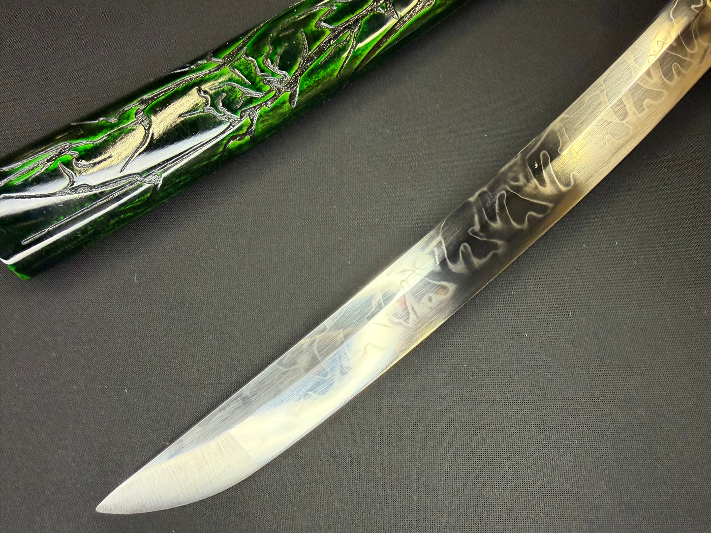 Phoenix Armory Tanto - Crimson Blaze - T10 Hitatsura Wildfire Hamon