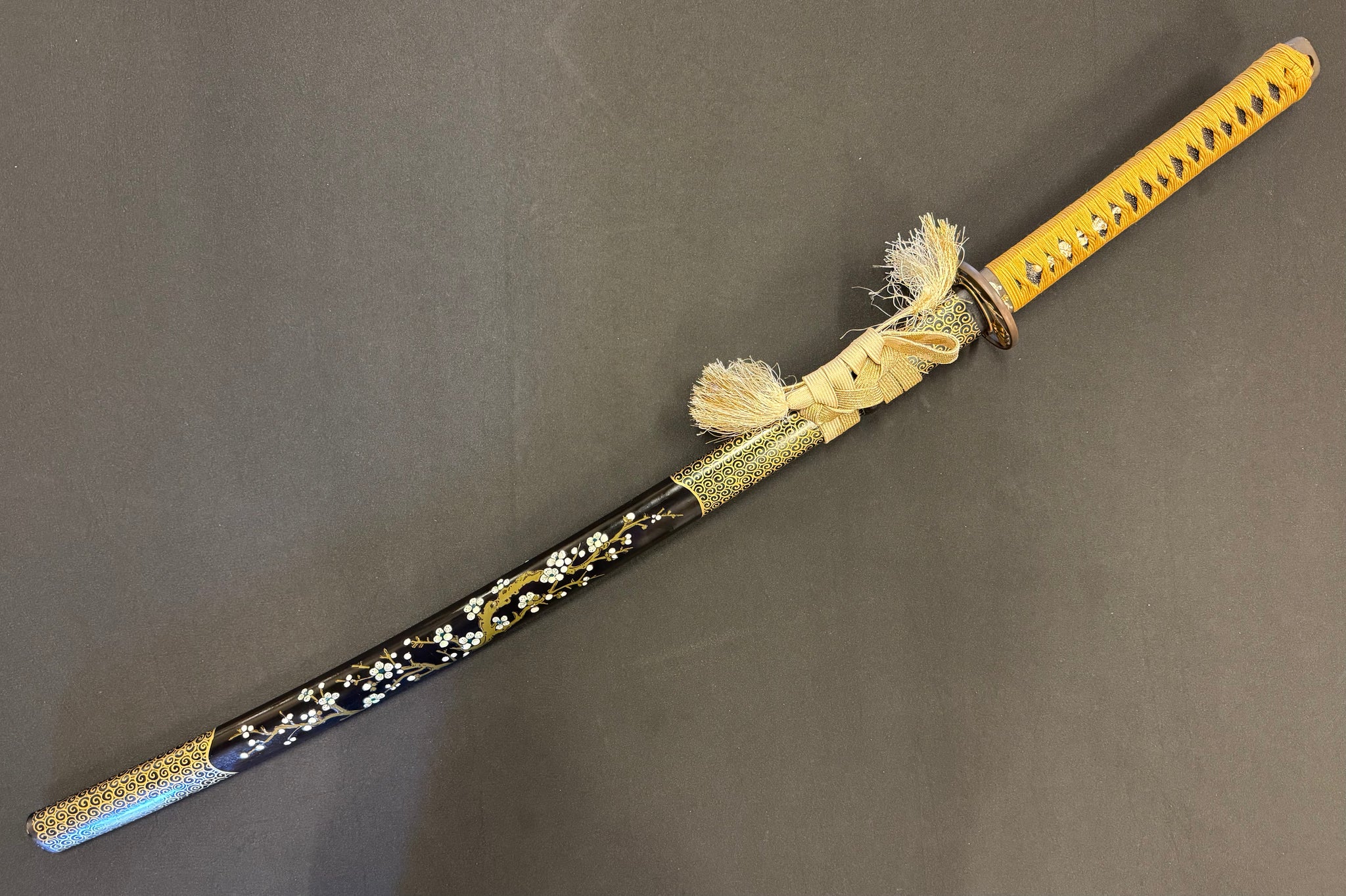 Phoenix Armory Katana - Royal Spring T10