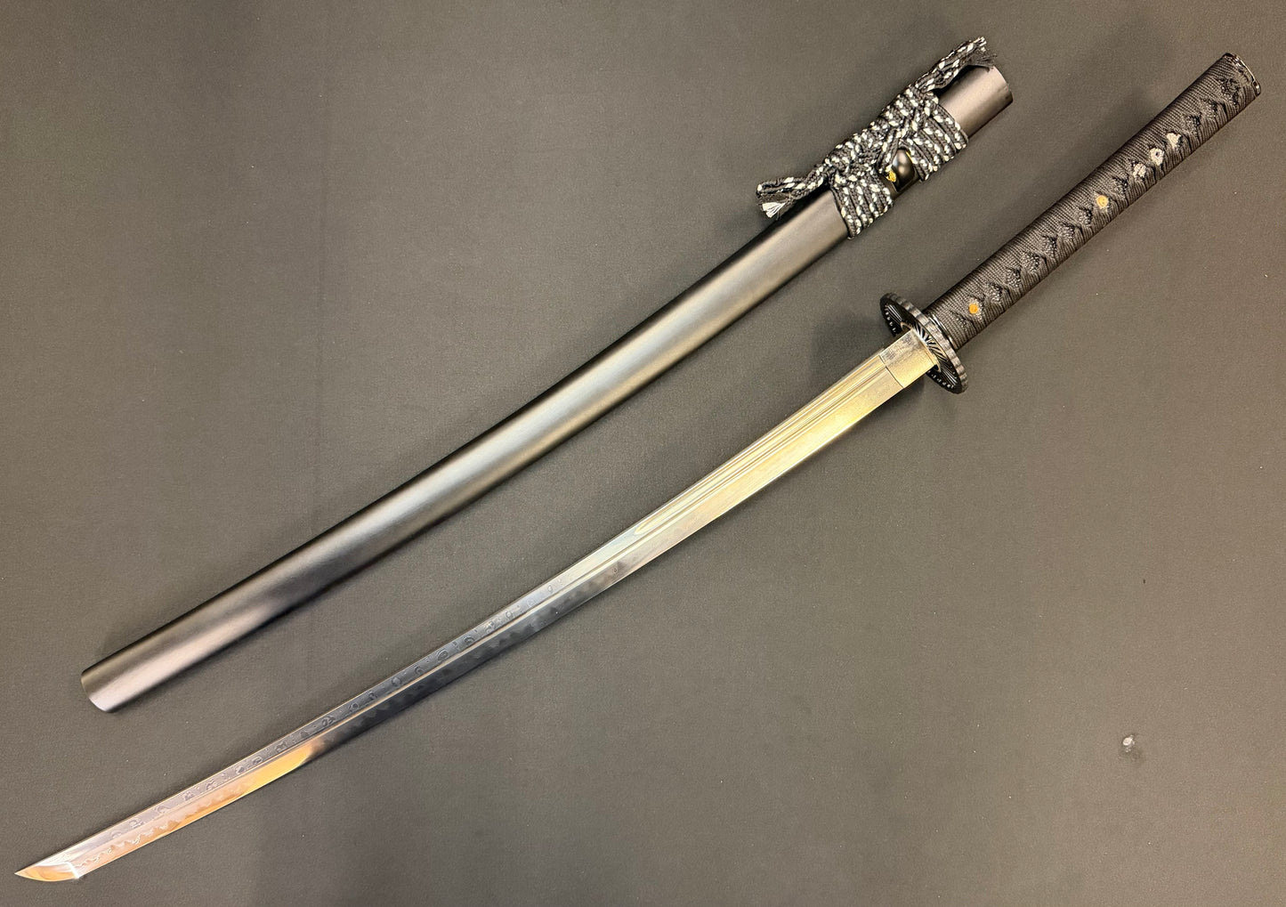 Legacy Blades Katana - Midnight Eclipse Clay Tempered Folded Damascus