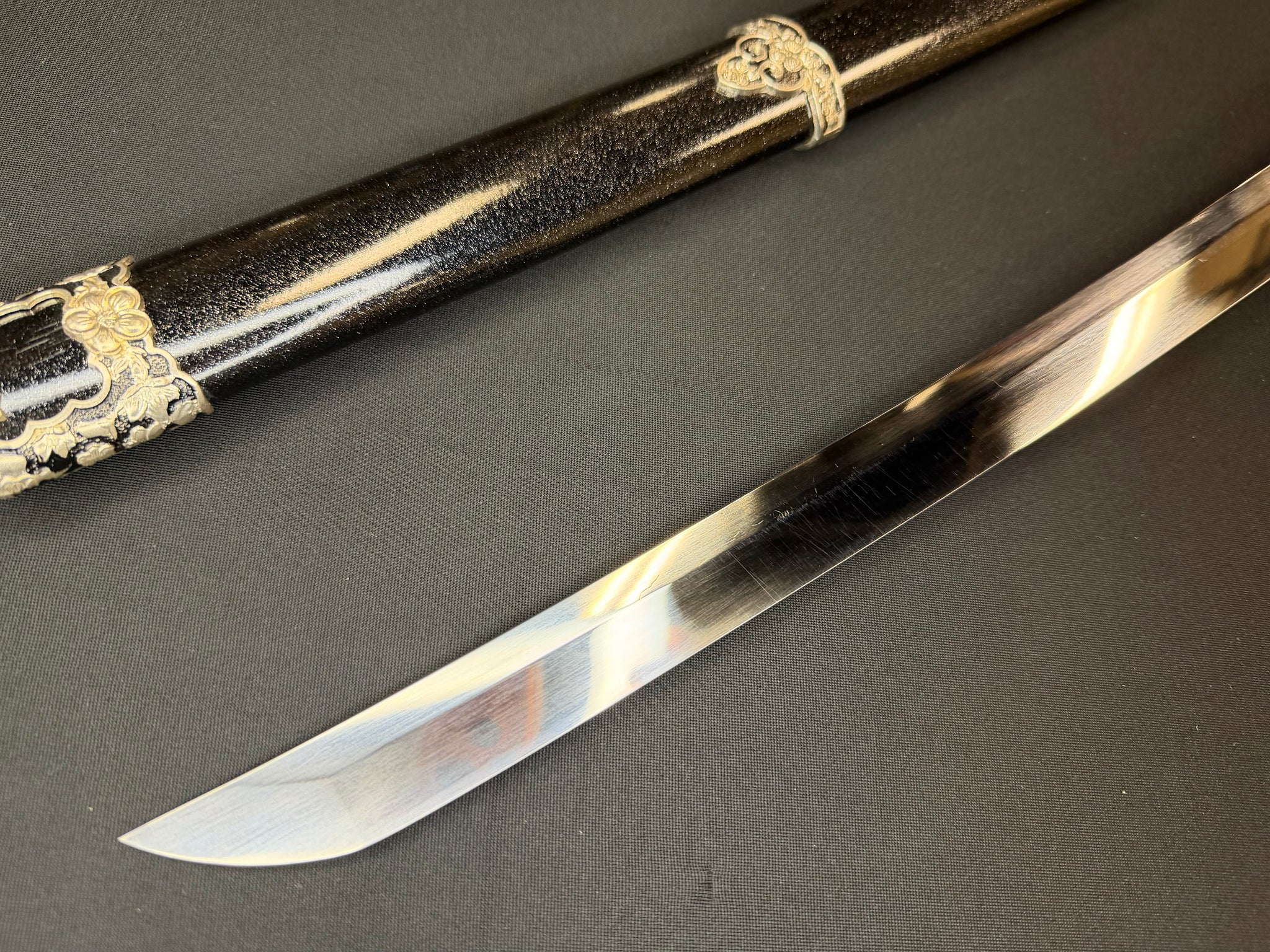 Cloudhammer Naga Wakizashi - Crimson Cherry S5e