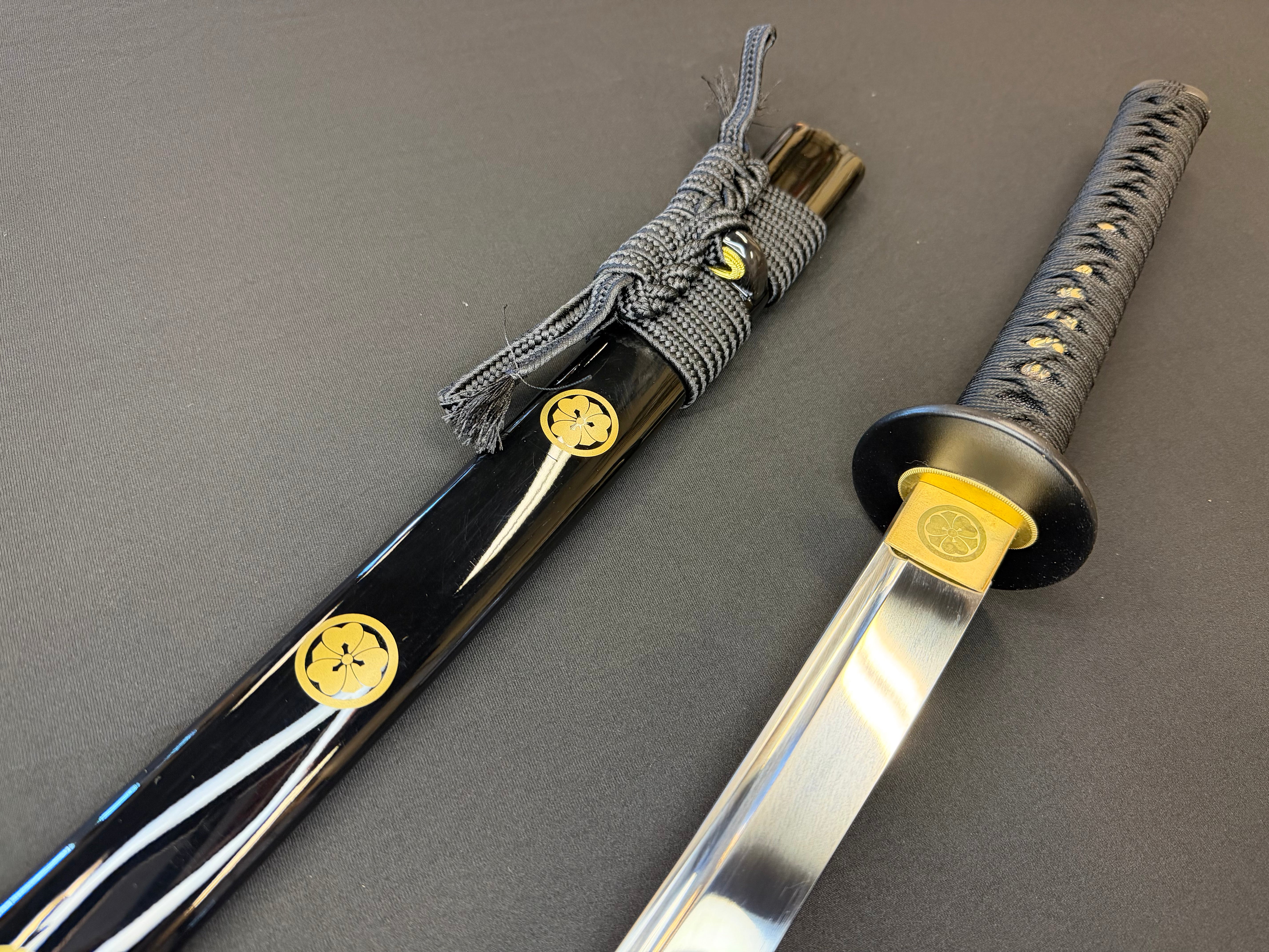 Phoenix Armory Katana - Featherlight Katabami 65mn