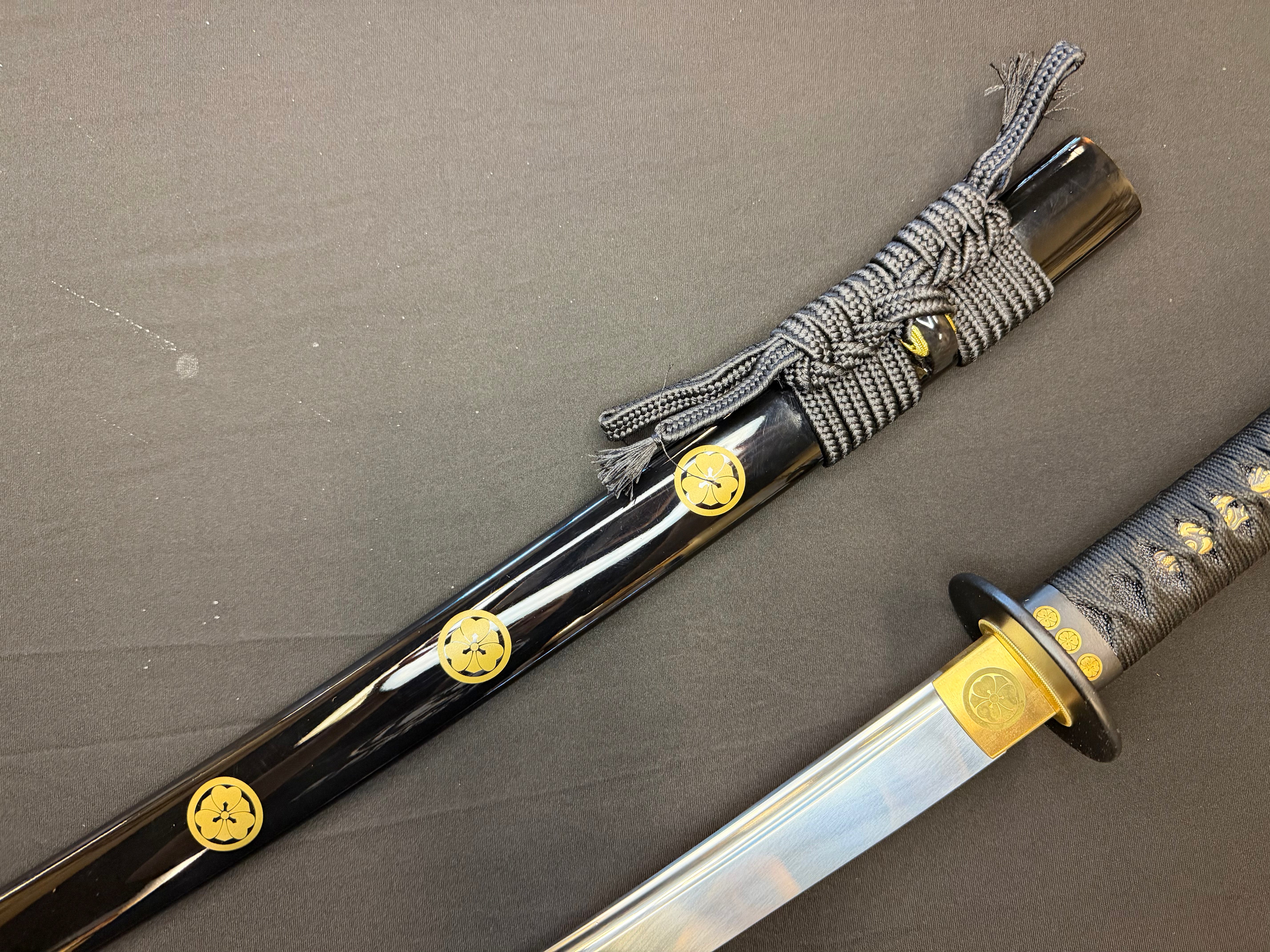 Phoenix Armory Katana - Featherlight Katabami 65mn