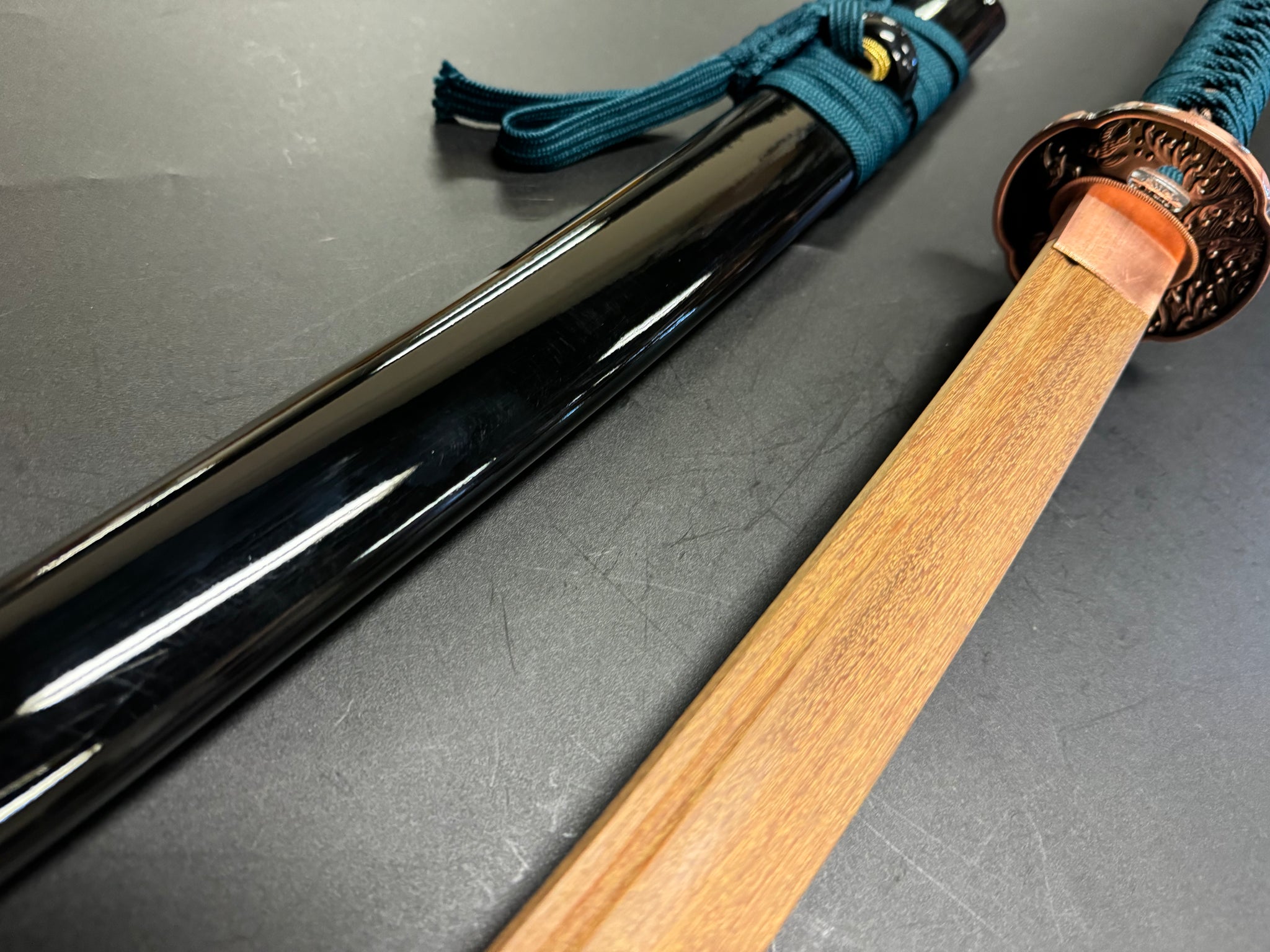 SAYA DING Phoenix Arms Summer Swallows Wooden Katana Takemitsu