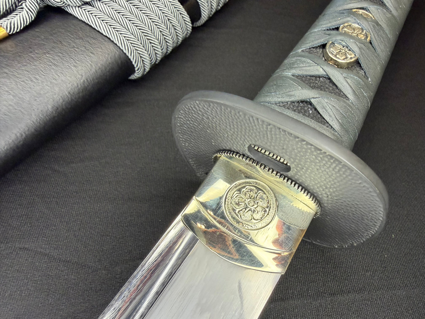 Thaitsuki Shoshin Hana Katana, 1095 Clay tempered