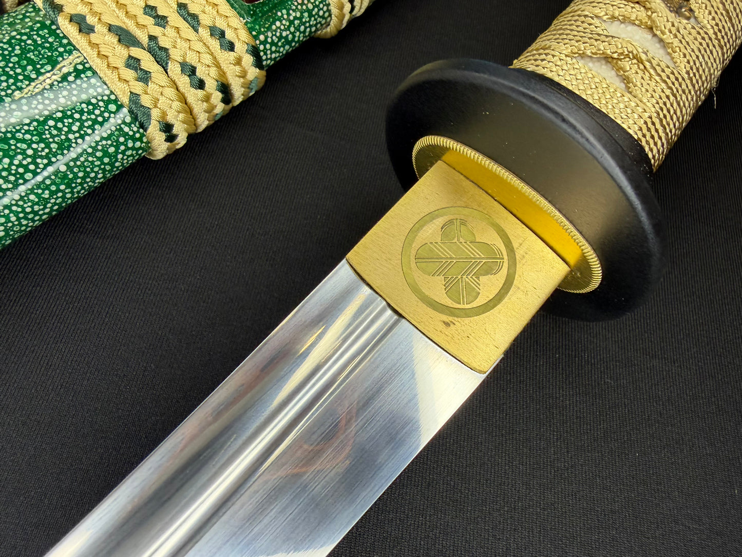 Phoenix Armory Tanto - Golden Hawk Kanmuri Otoshi Zukuri T10