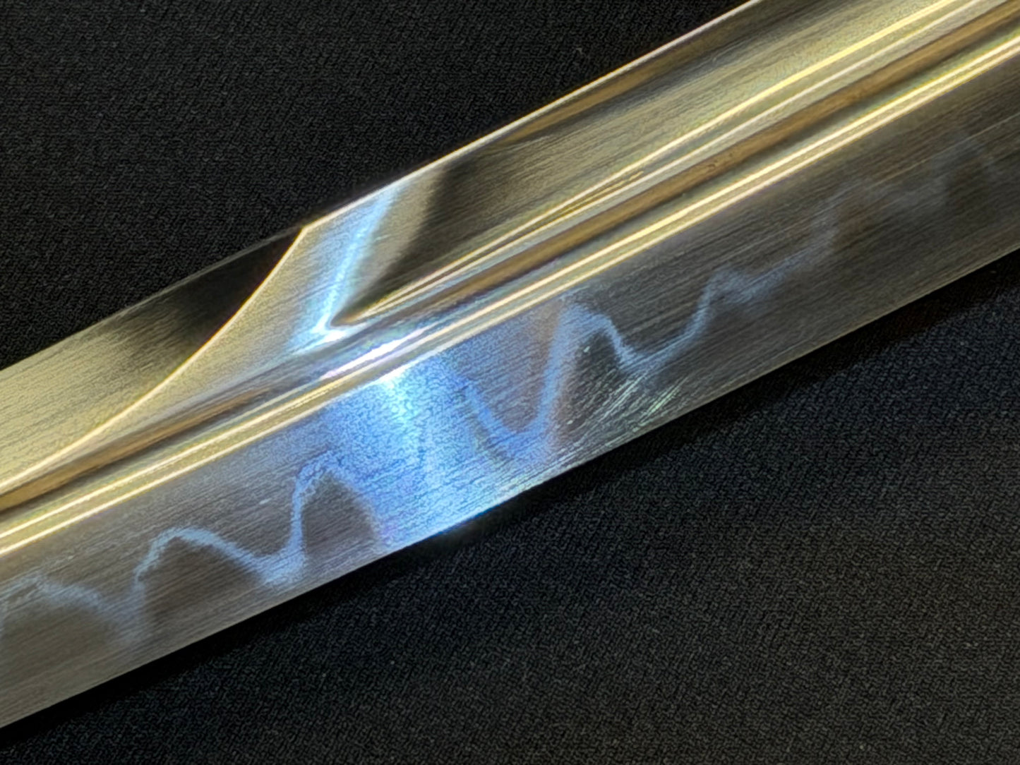 Phoenix Armory Tanto - Golden Hawk Kanmuri Otoshi Zukuri T10