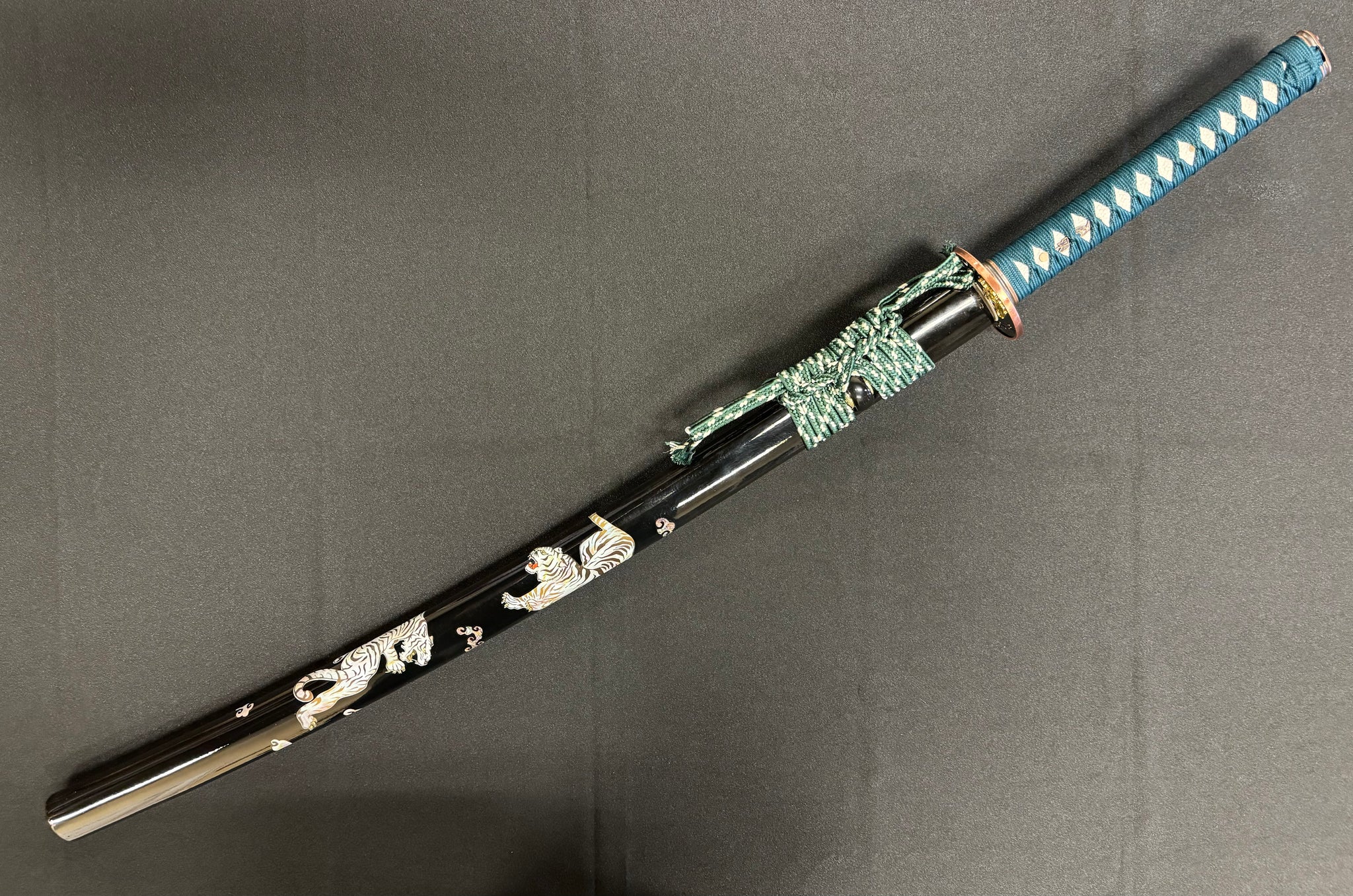 Phoenix Arms Jade Tiger Sakurado Wooden Katana Takemitsu